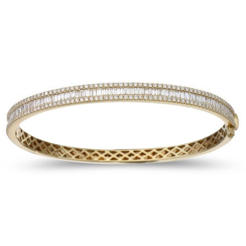 Modern 14K Yellow Gold Classic Collection Bangle with 2.5 Carats of Diamonds For Sale