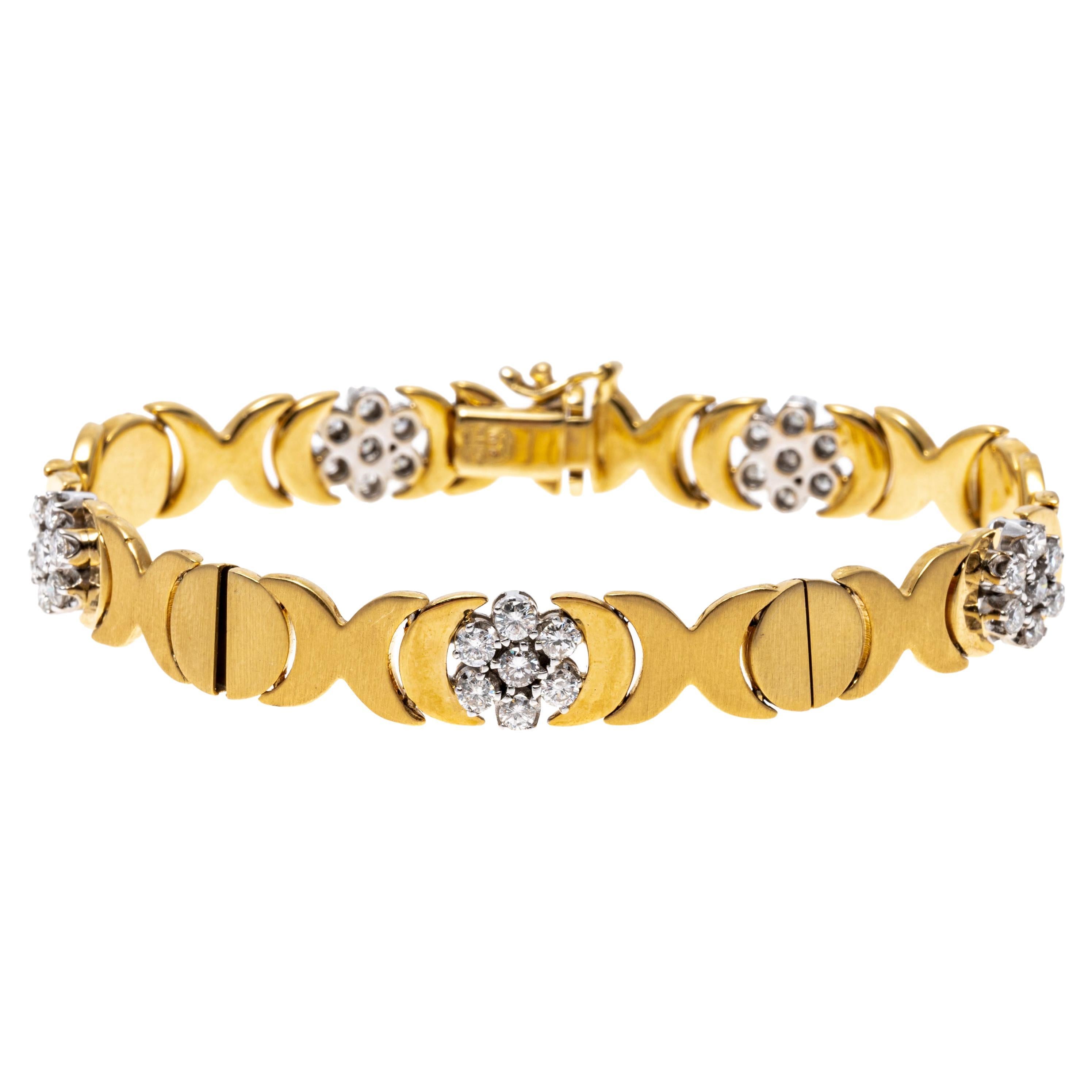 14k Yellow Gold Classic Diamond Cluster "X" And "O" Bracelet For Sale