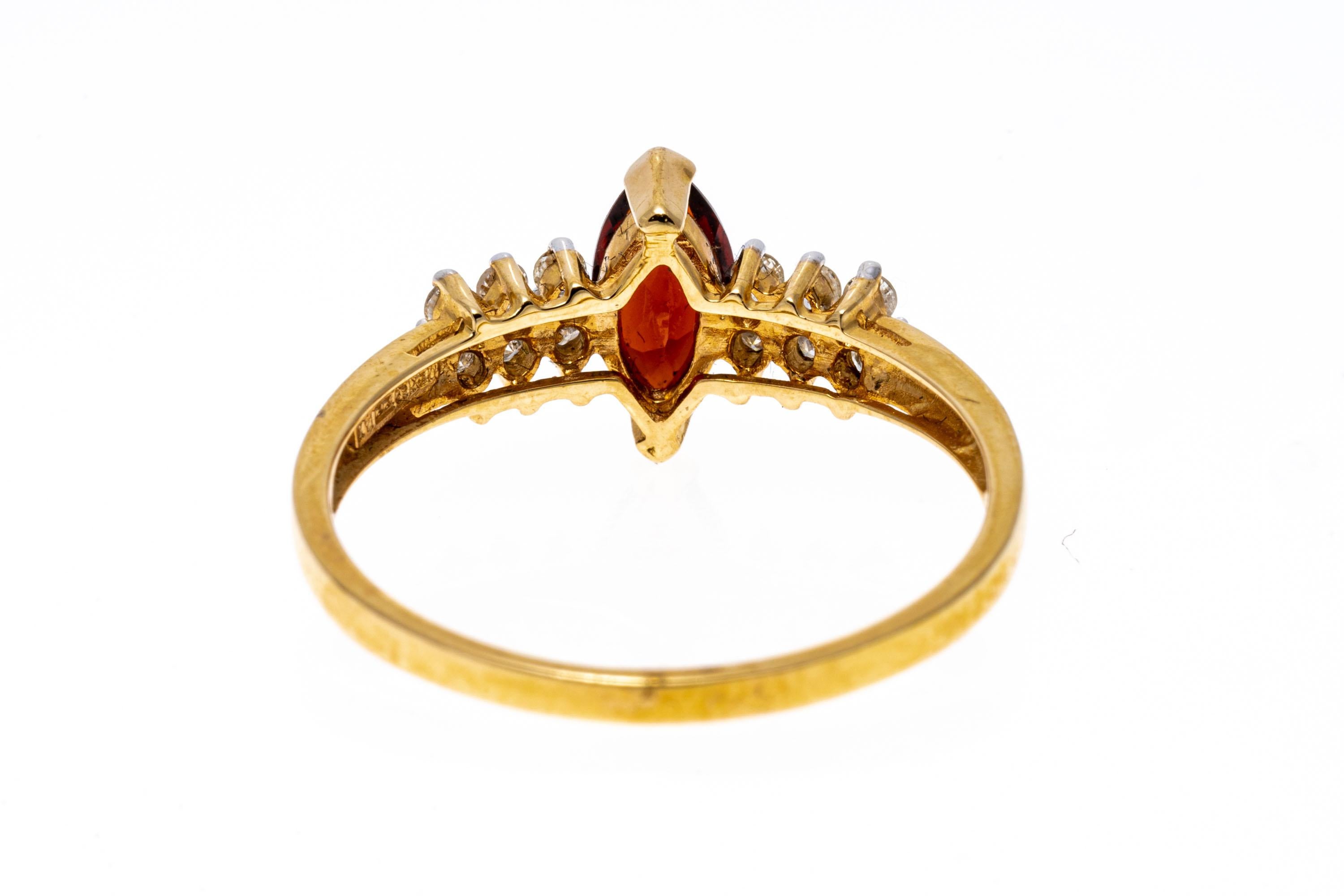 14k Yellow Gold Classic Marquise Garnet and Diamond Ring In Good Condition For Sale In Southport, CT