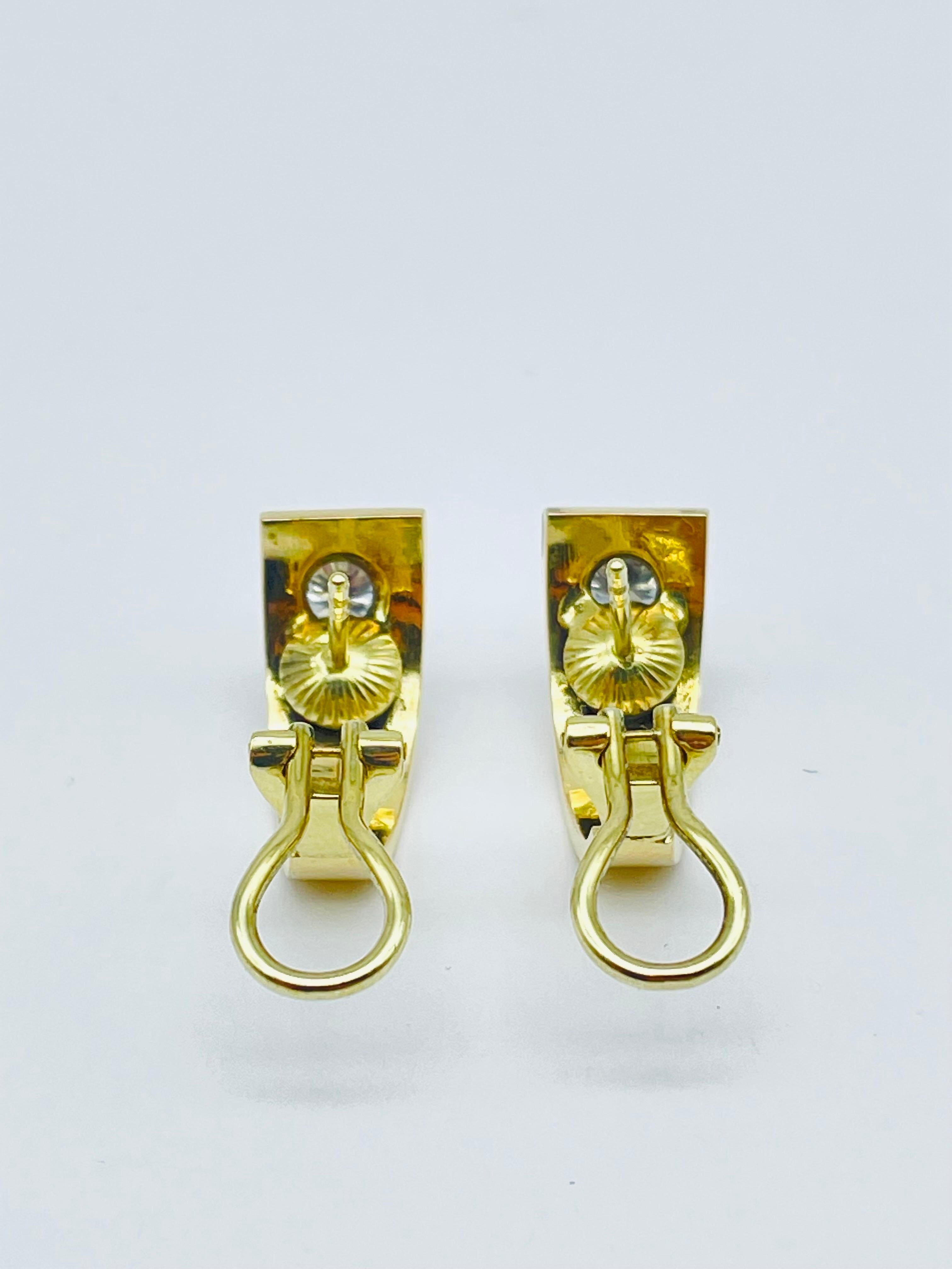 14k Yellow Gold Clip Earrings with 1 Carat Brilliants For Sale 6