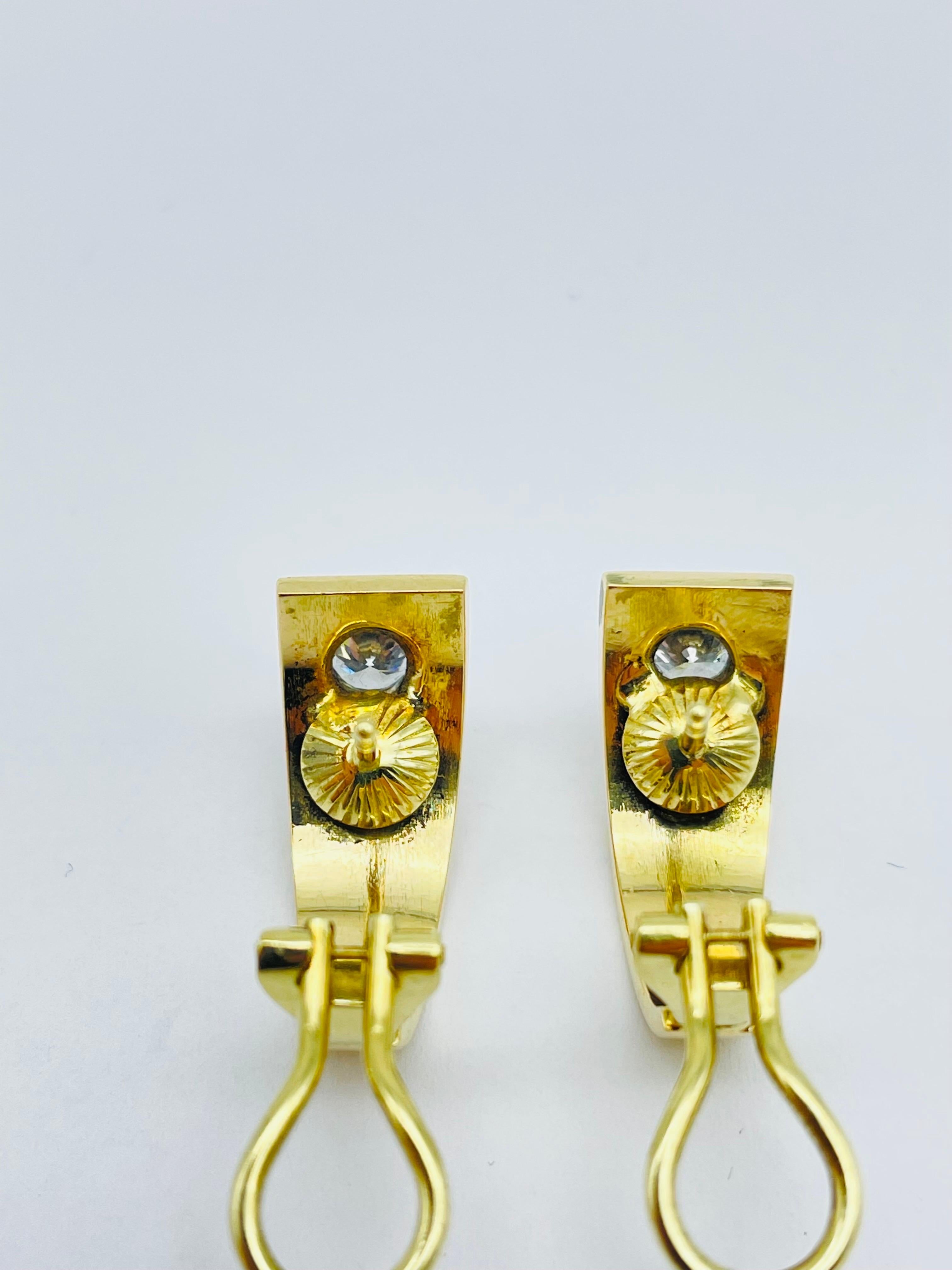 14k Yellow Gold Clip Earrings with 1 Carat Brilliants For Sale 5