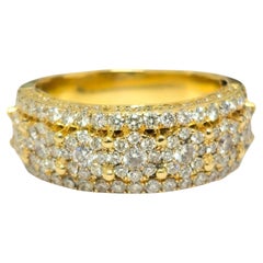 Bague en or jaune 14 carats avec grappe de diamants