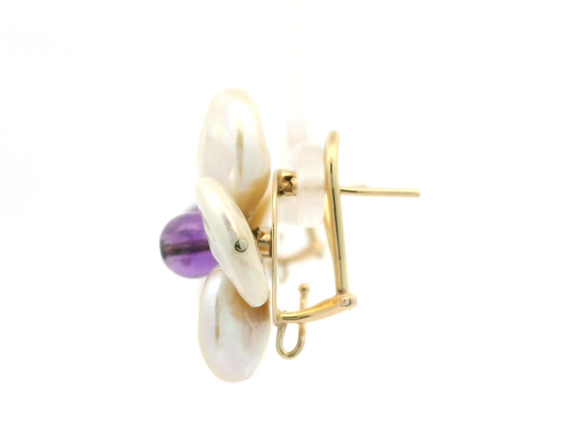 14k Yellow Gold Coin Pearl & Amethyst Flower Shaped Convertible Back Earrings For Sale 3