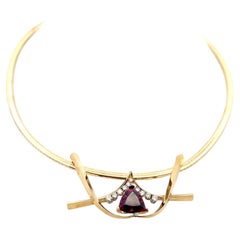 14K Yellow Gold Collar Necklace with 0.5ct Round G VS Diamonds and 7ct Ruby