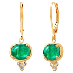 Créoles en or jaune 14 carats avec émeraudes de Colombie cabochons et diamants