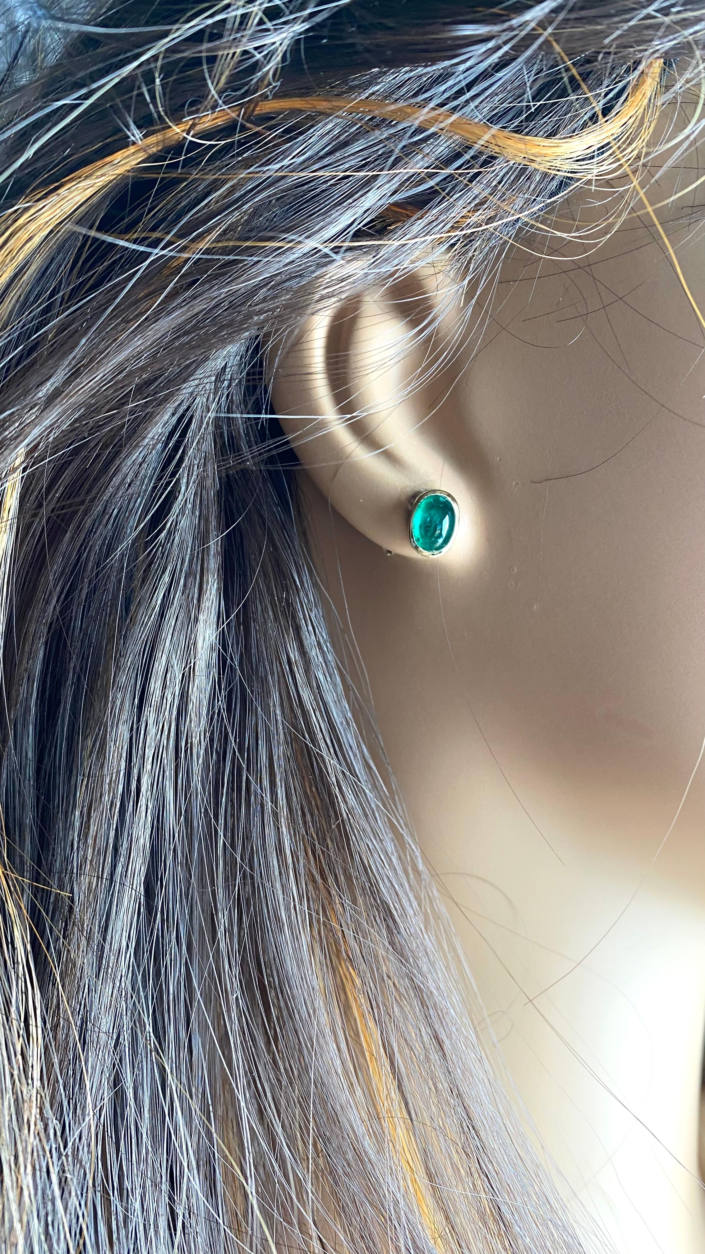 Women's or Men's 14K Yellow Gold Colombian Cabochon Emerald Bezel Set Stud Earrings