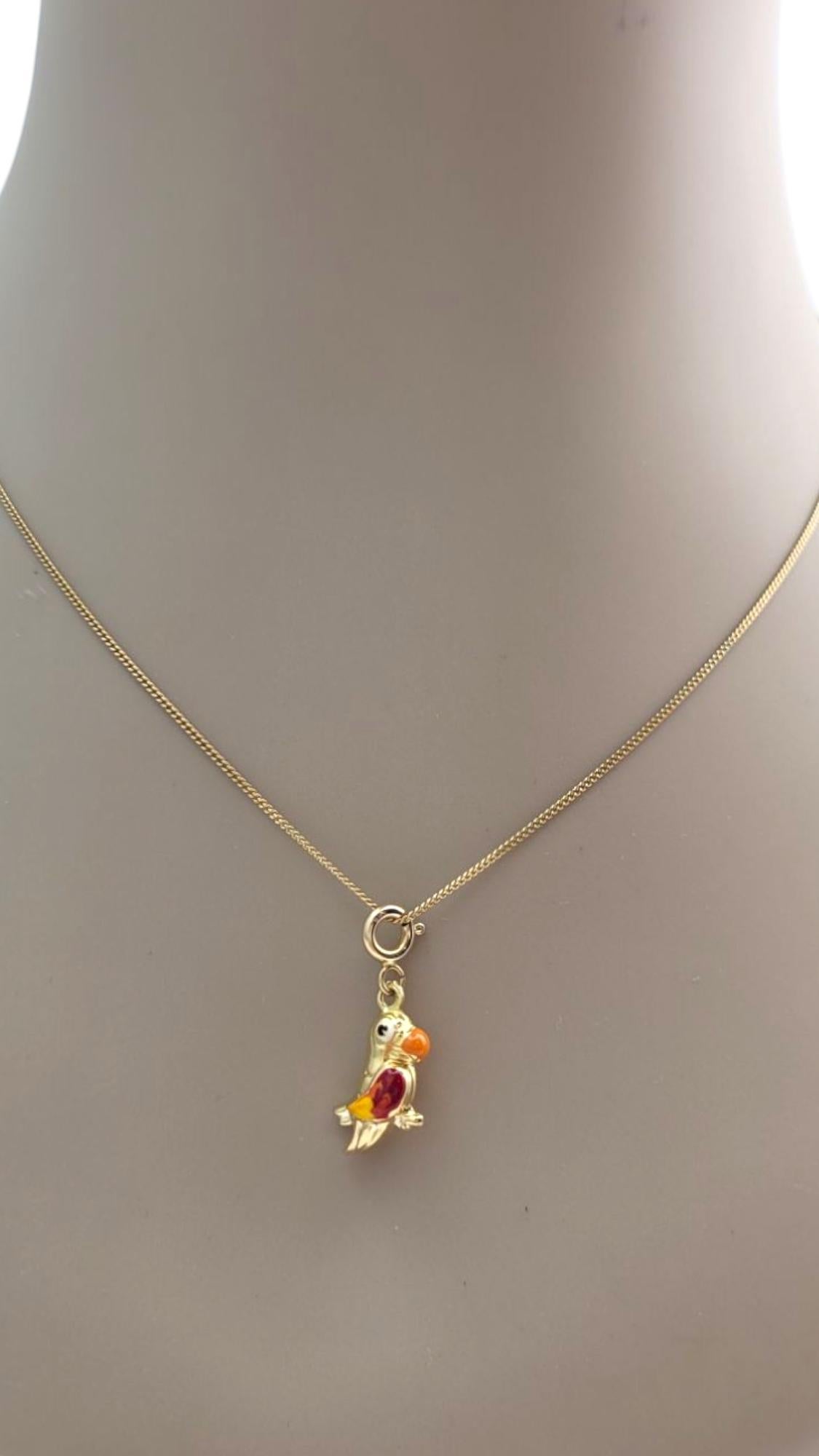Breloque perroquet coloré en or jaune 14 carats n° 21066 en vente 3