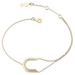 Bracelet en or jaune 14 carats en forme d'arc concave avec diamants