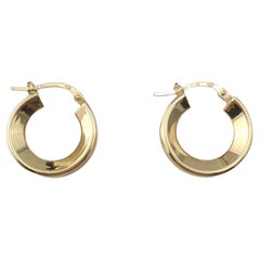 14K Yellow Gold Concave Ribbed Hoop Earrings #17310