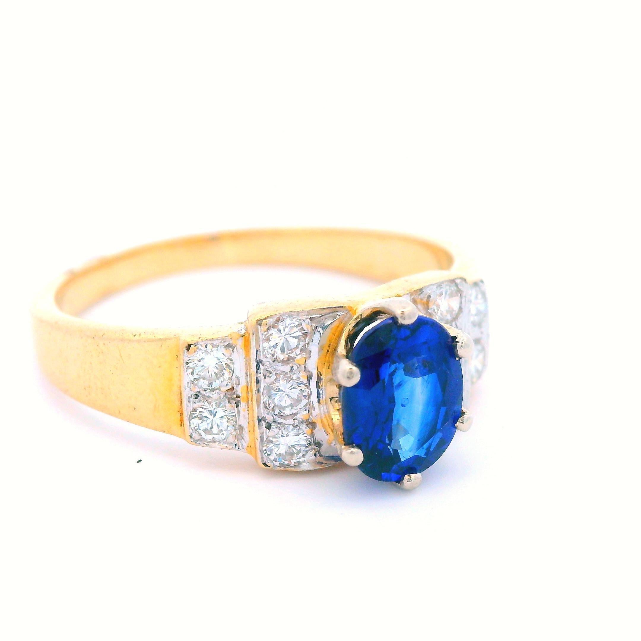 14K Yellow Gold Contemporary Blue Sapphire & Diamond Ring In Excellent Condition In Lexington, KY