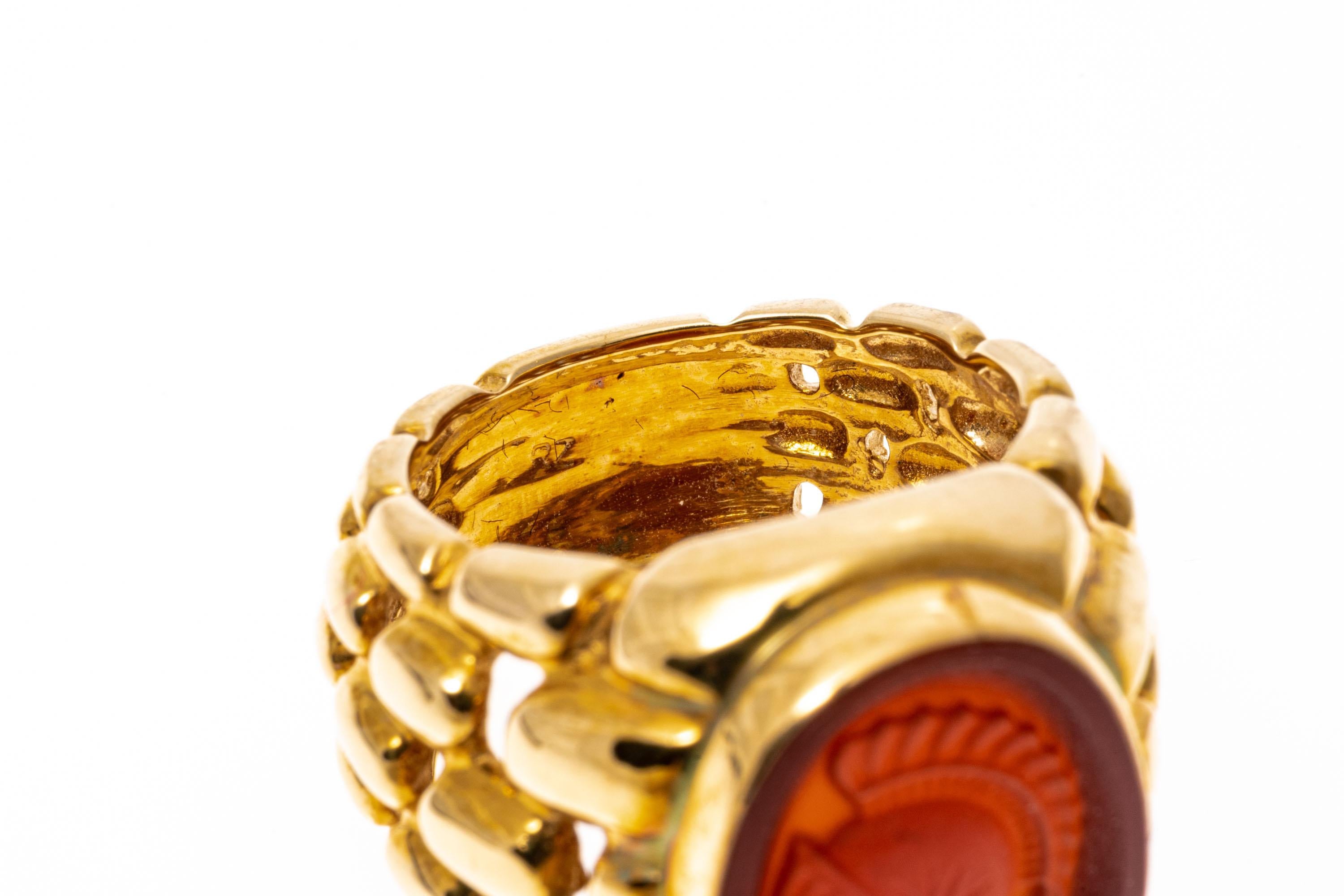 14k Gelbgold Zeitgenössischer Karneol Massiver Ring mit Kamee im Siegelstil (Neugriechisch) im Angebot