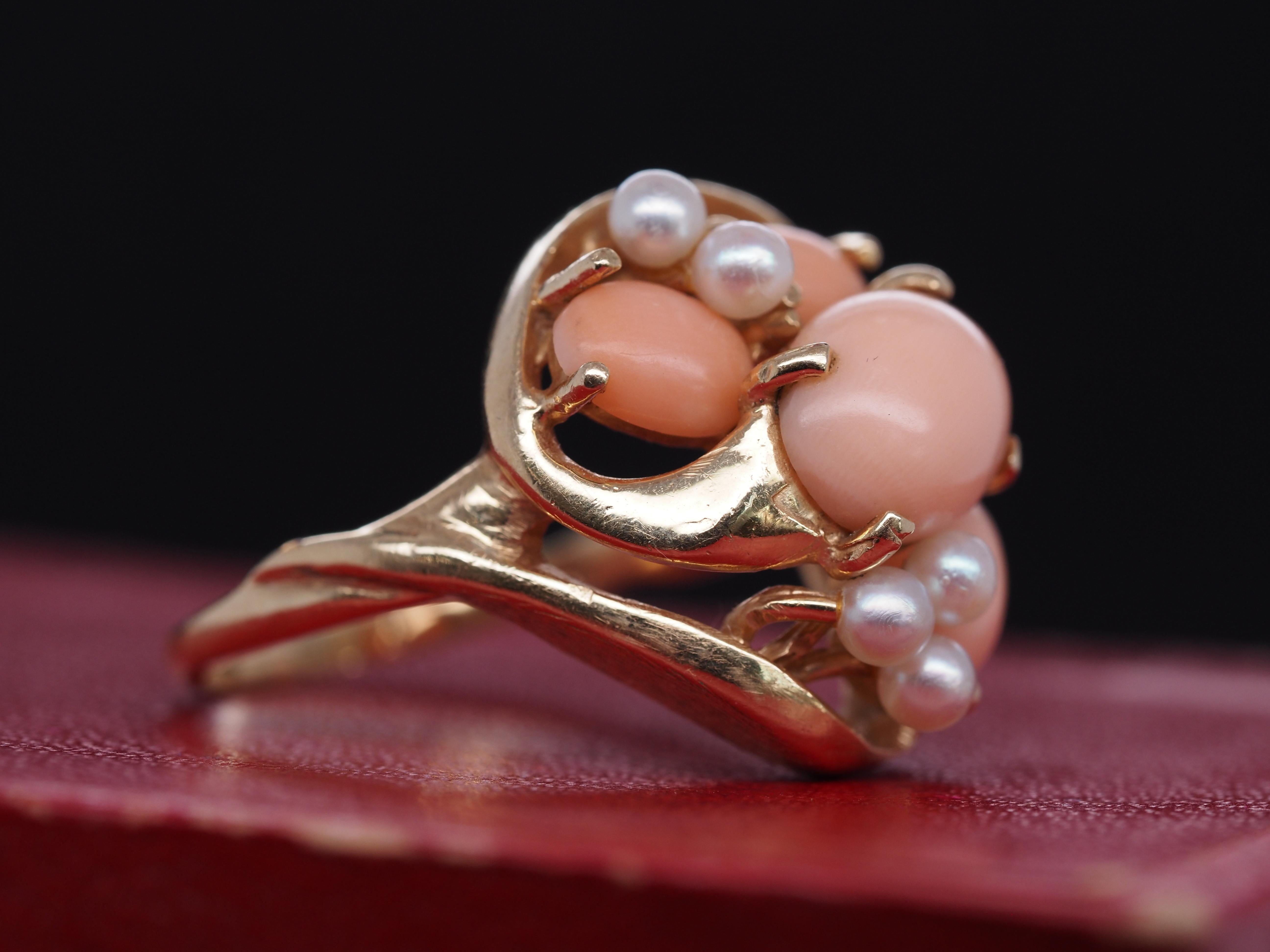Item Details:
Ring Size: 9
Metal Type: 14k Yellow Gold [Hallmarked, and Tested]
Weight: grams
‌
Coral Details:
Weight: 3.00ct, total weight
Cut: Oval
Color: Pinkish Orange
‌
Band Width: 1.5 mm
Condition: Excellent