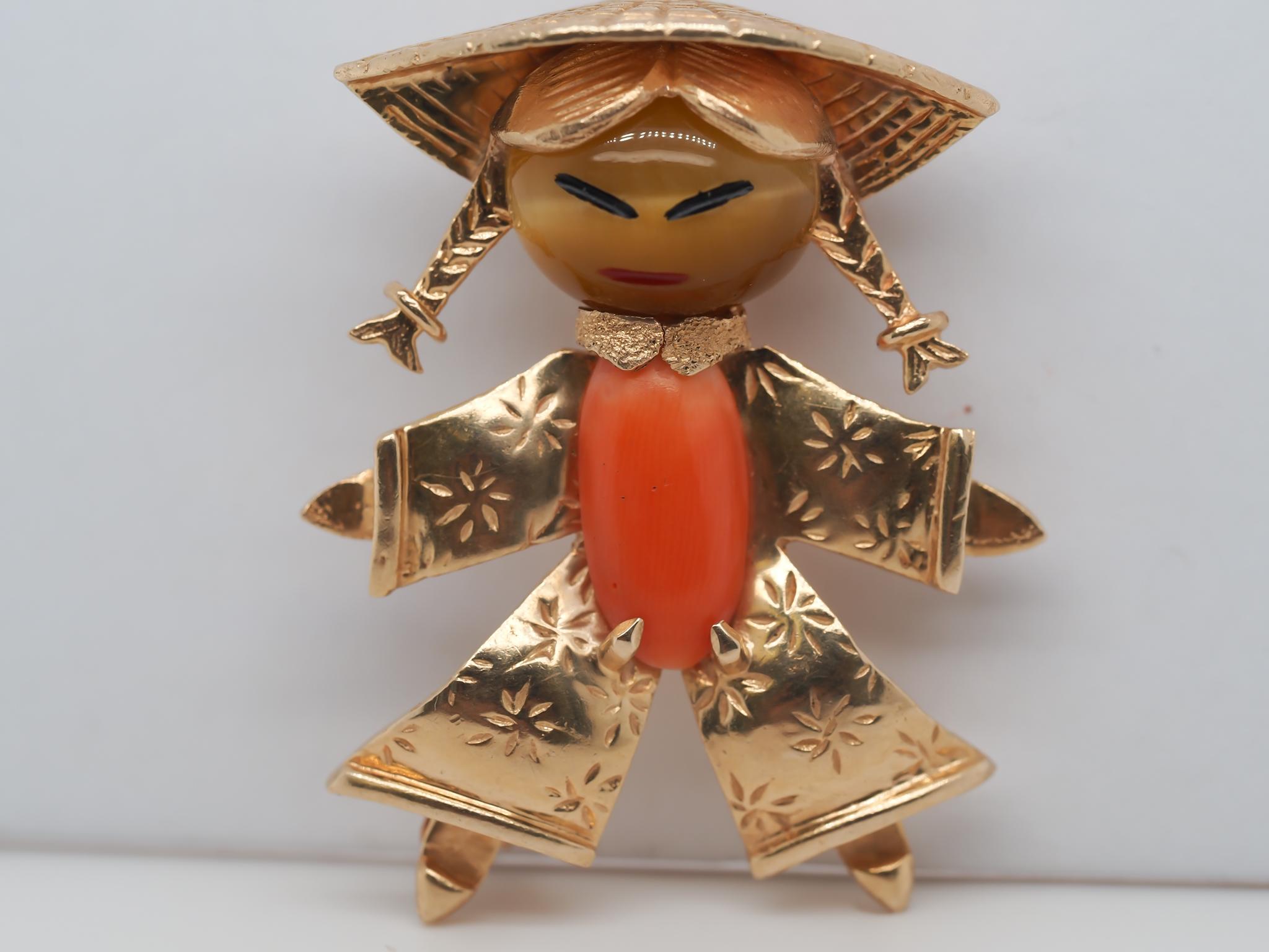 14K Yellow Gold Coral and Tigers Eye Brooch of Person For Sale 8
