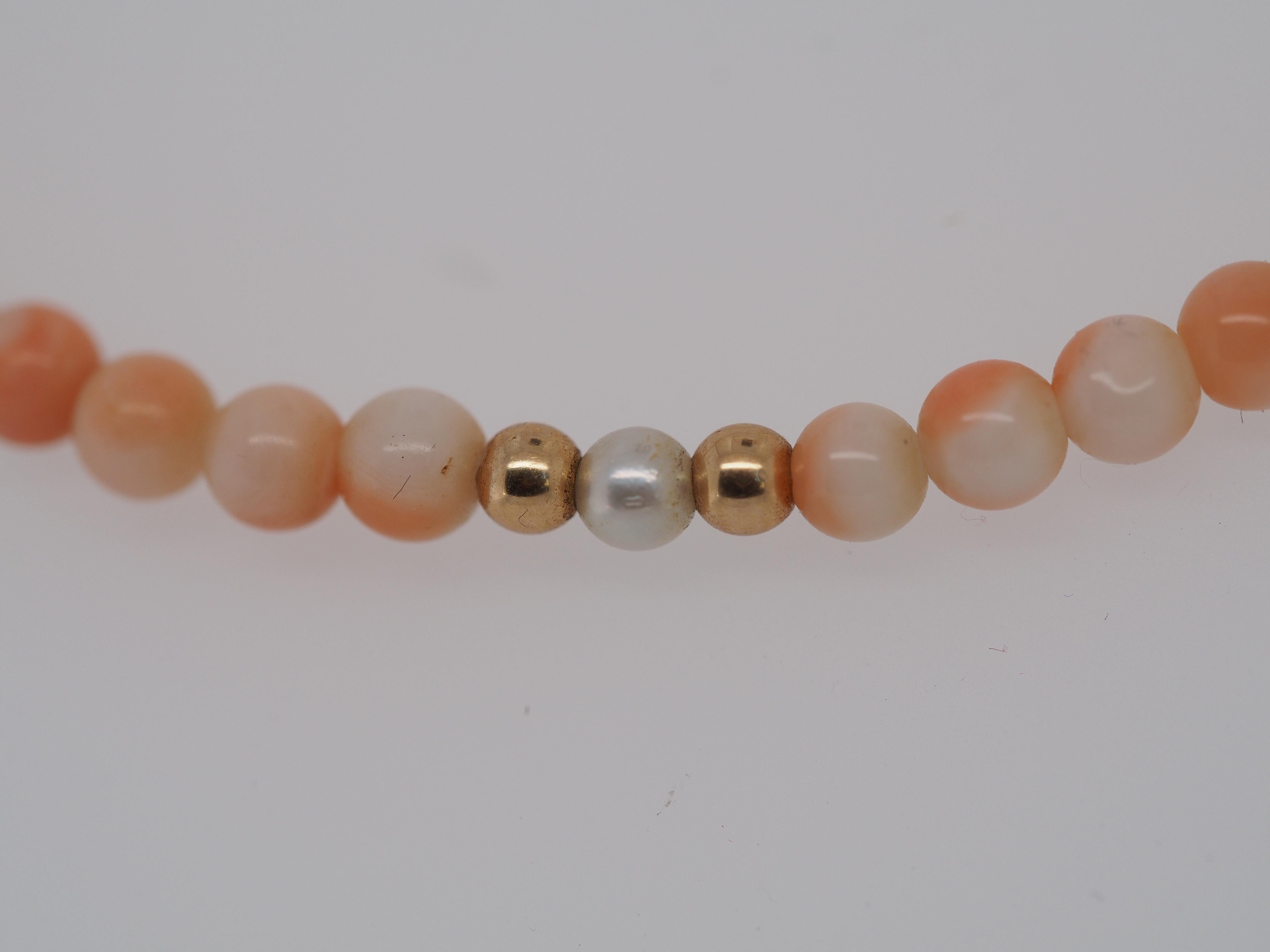 Round Cut 14k Yellow Gold Coral Bead Necklace with 14k Beads and Pearls For Sale