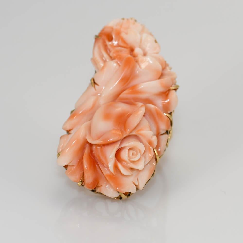 Bague en or jaune 14K avec corail 19.4g Excellent état - En vente à Laguna Beach, CA