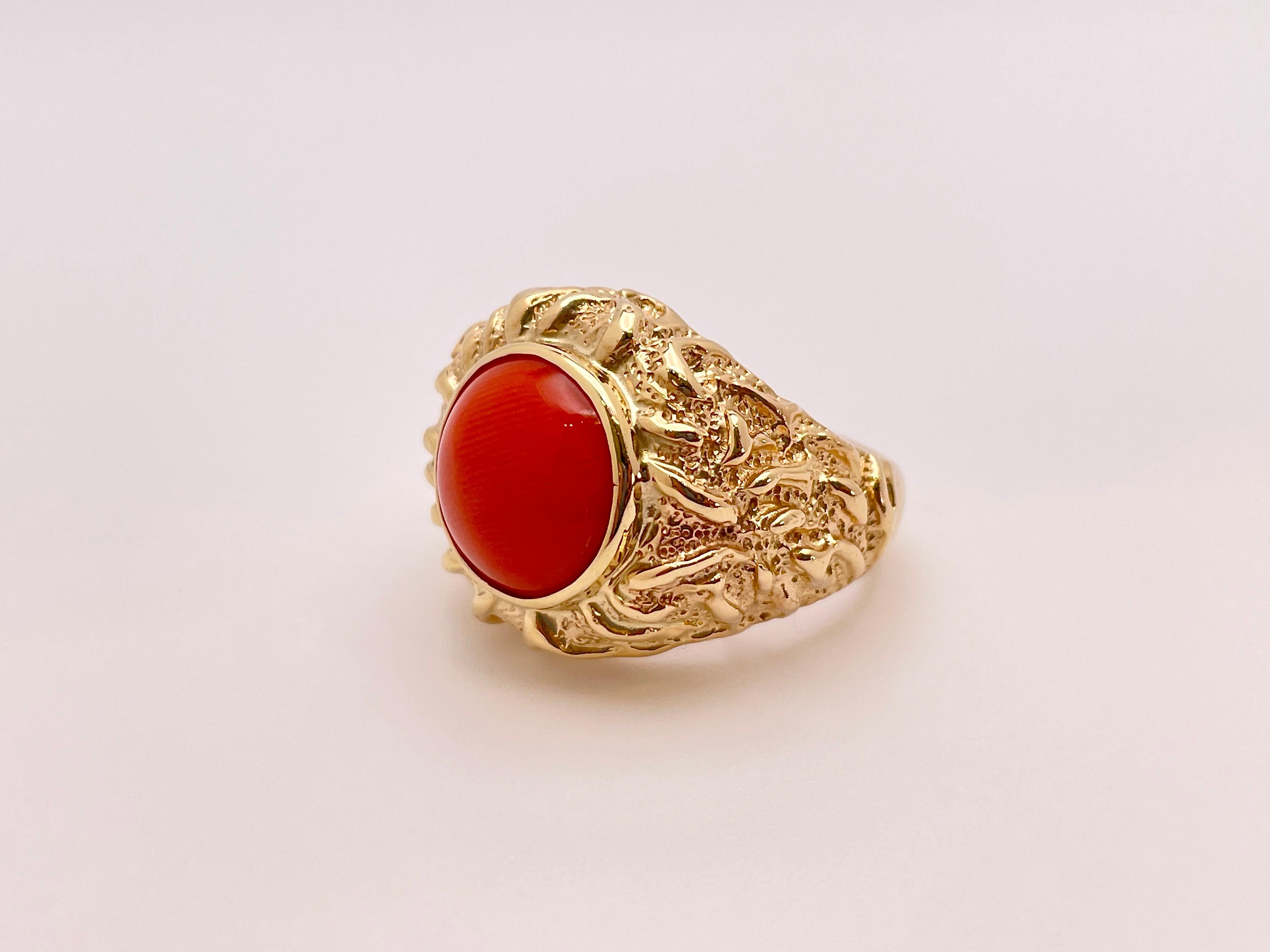 14K Yellow Gold 10 Carat Orange Coral Ring For Sale 4