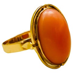 Korallenring aus 14 Karat Gelbgold