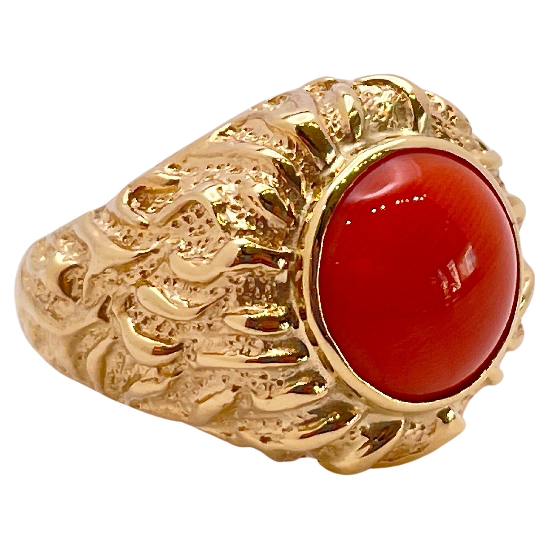 14K Yellow Gold 10 Carat Orange Coral Ring For Sale