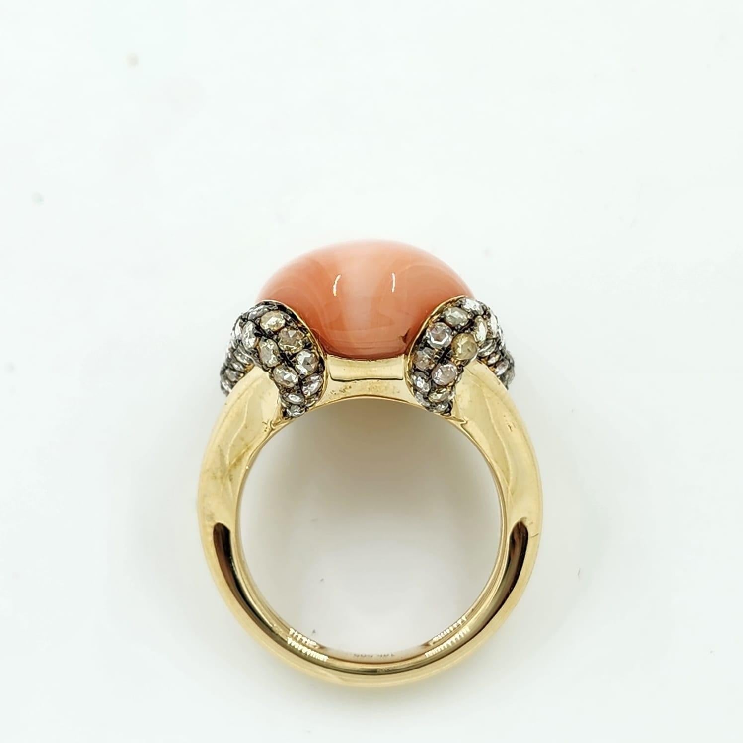 14K Yellow Gold Coral & Rose Cut Diamond Wave Ring – 21 Carats Coral For Sale 1
