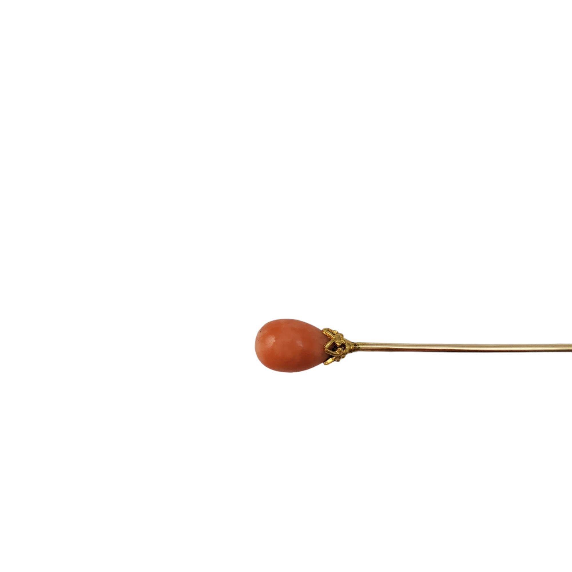 Vintage 14K Yellow Gold Coral Stickpin - 

This 14K yellow gold coral stickpin is a gorgeous addition to your outfits! 

Stick pin weight (clutch is not gold) - 0.8 dwt / 1.24 g

Size: 63.7mm Long

Hallmark: 14K 

Very good condition, professionally