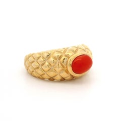 14k Yellow Gold Coral Tufted Textured Finish Bezel Solitaire Band Ring Size 5.5