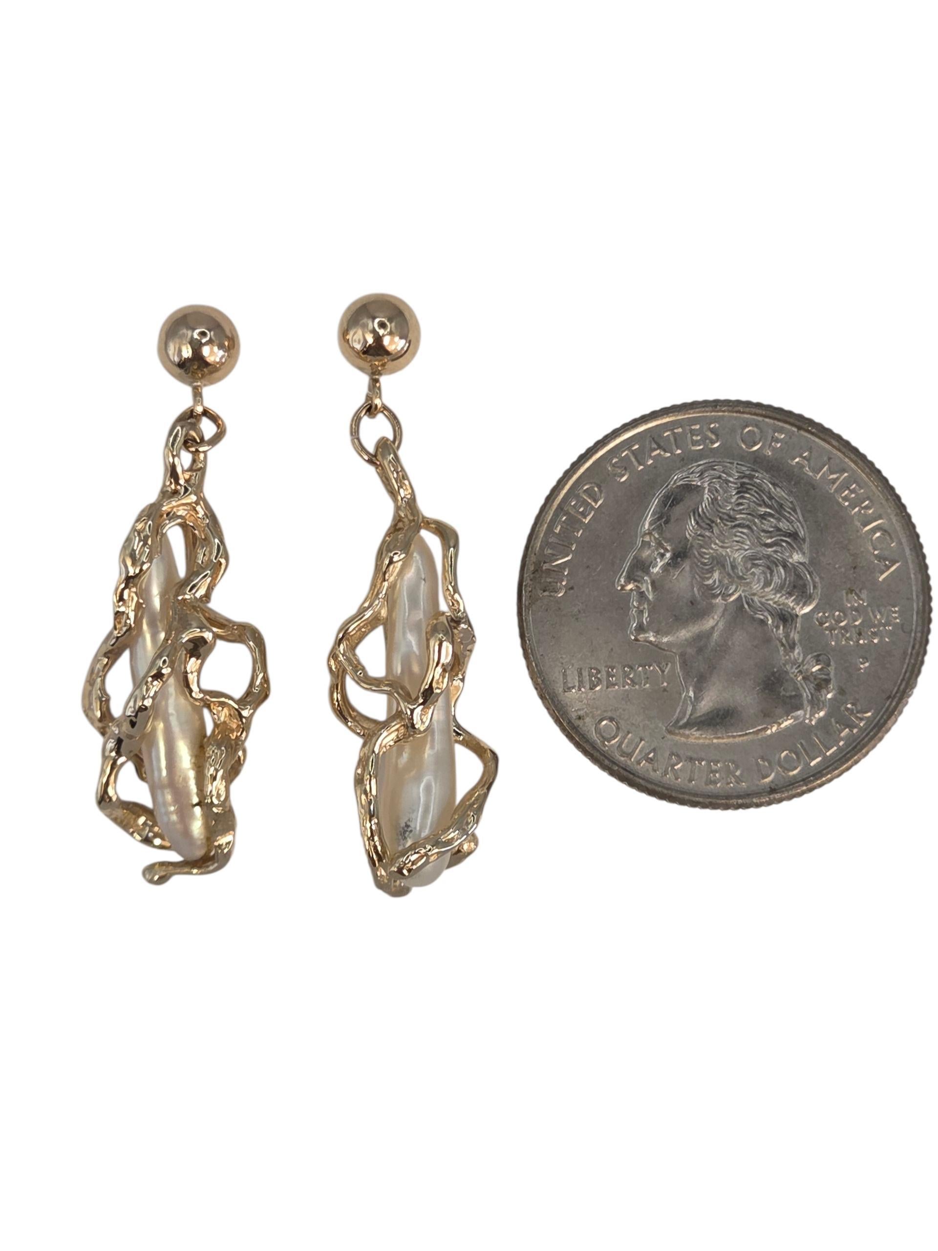 Orecchini pendenti con perle in oro giallo 14K #23857 In condizioni buone in vendita a Washington Depot, CT