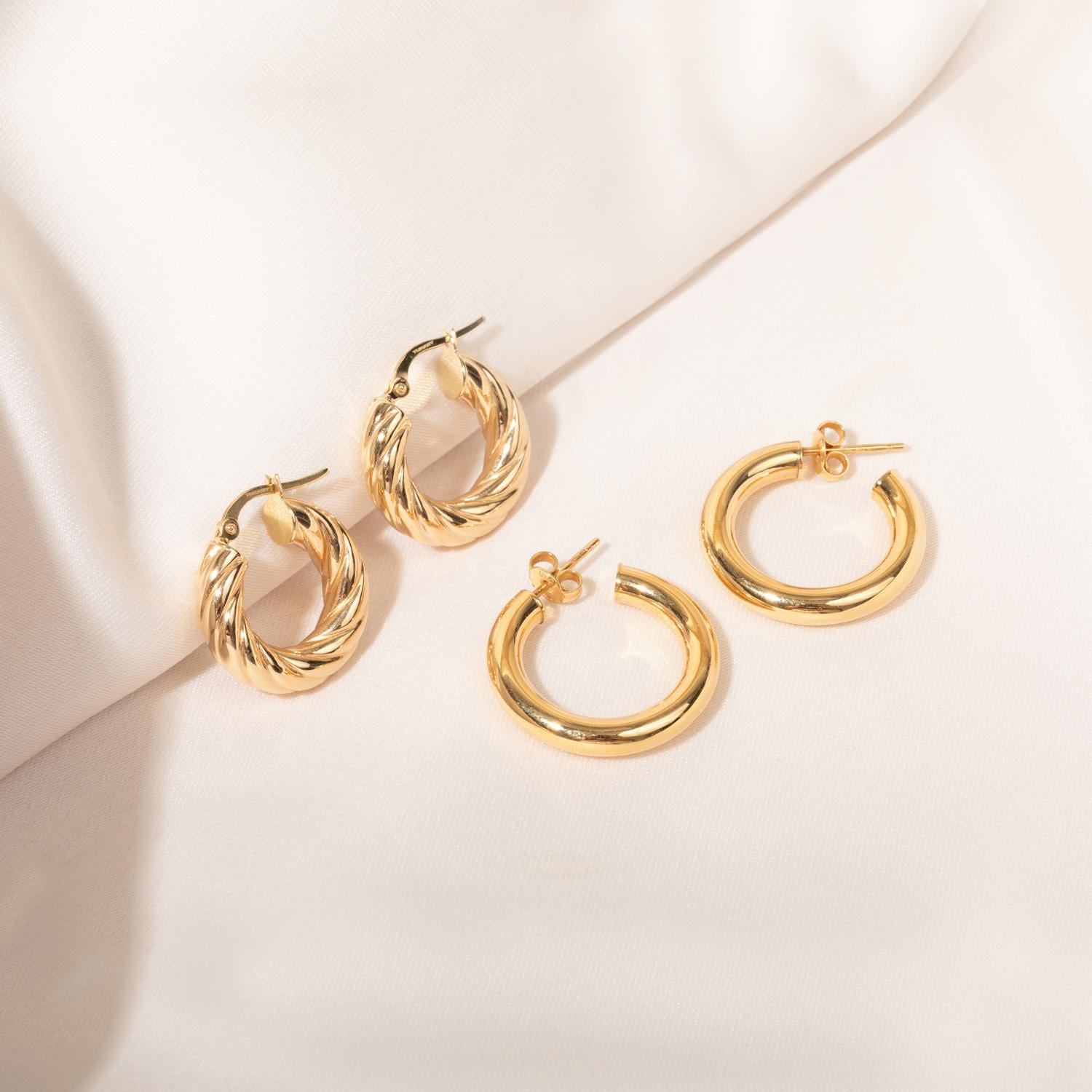 These croissant hoop earrings are simple yet eye-catching and will make the perfect addition to your jewelry collection!

14K Gold
Measures: 5 x 20 millimeters
Sold as a pair

All Alberto pieces are made in the U.S.A and come with a lifetime