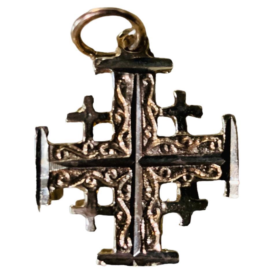Estate $590 14K Yellow Gold Jerusalem Cross Pendant