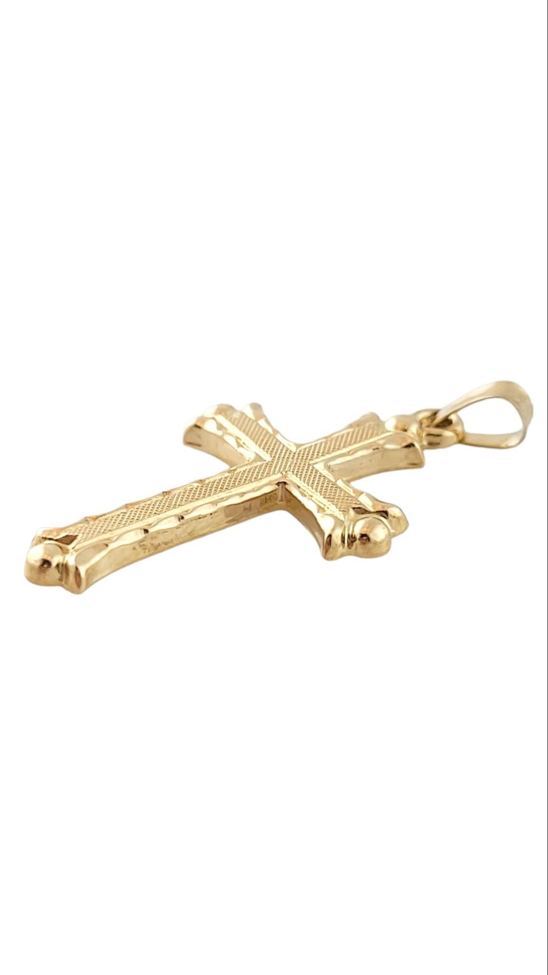 14K Yellow Gold Cross Pendant #15148 In Good Condition For Sale In Washington Depot, CT