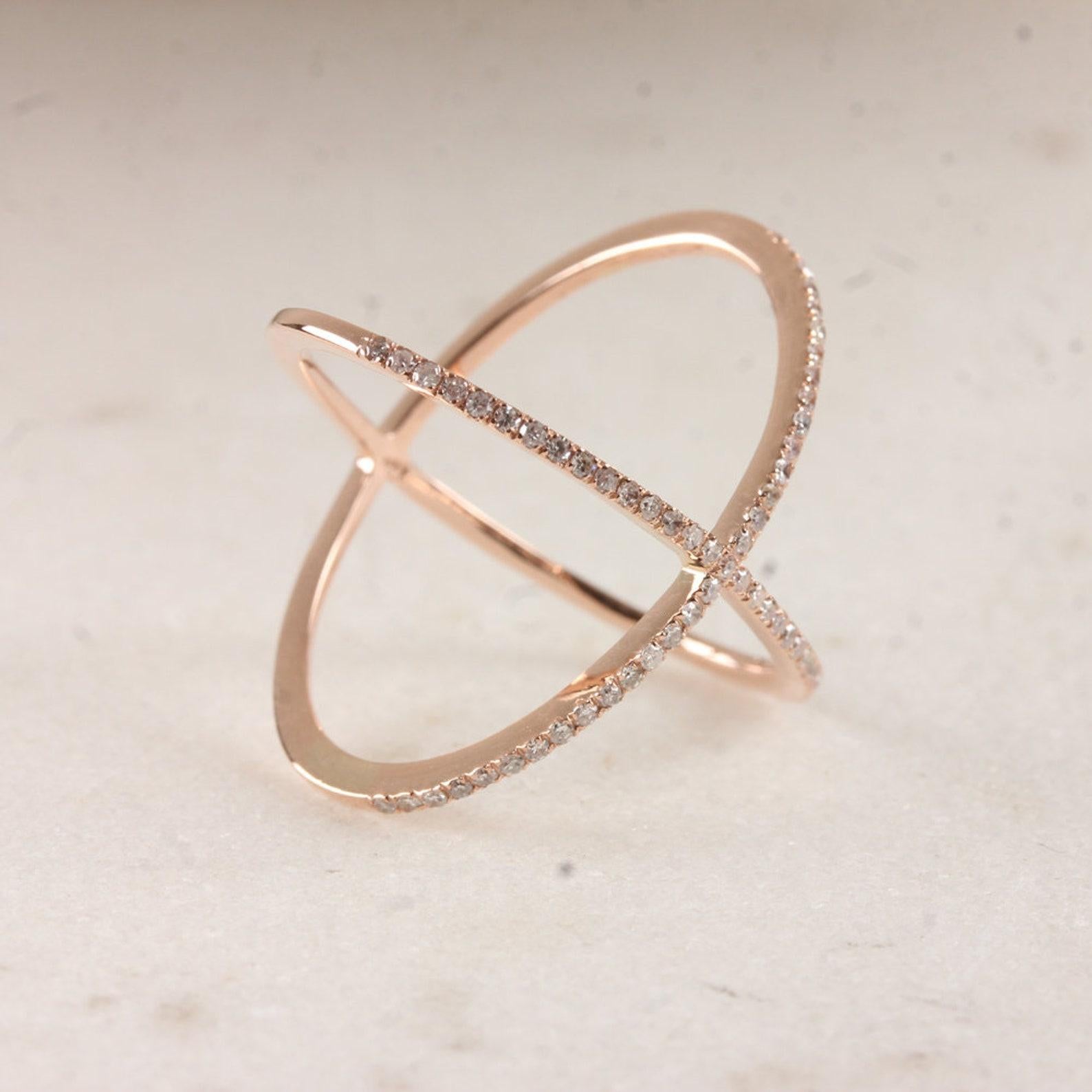 14k Gelbgold Kreuzring Natürlicher Pave Diamantring Einzigartiges Geschenk für Frauen. im Angebot 6