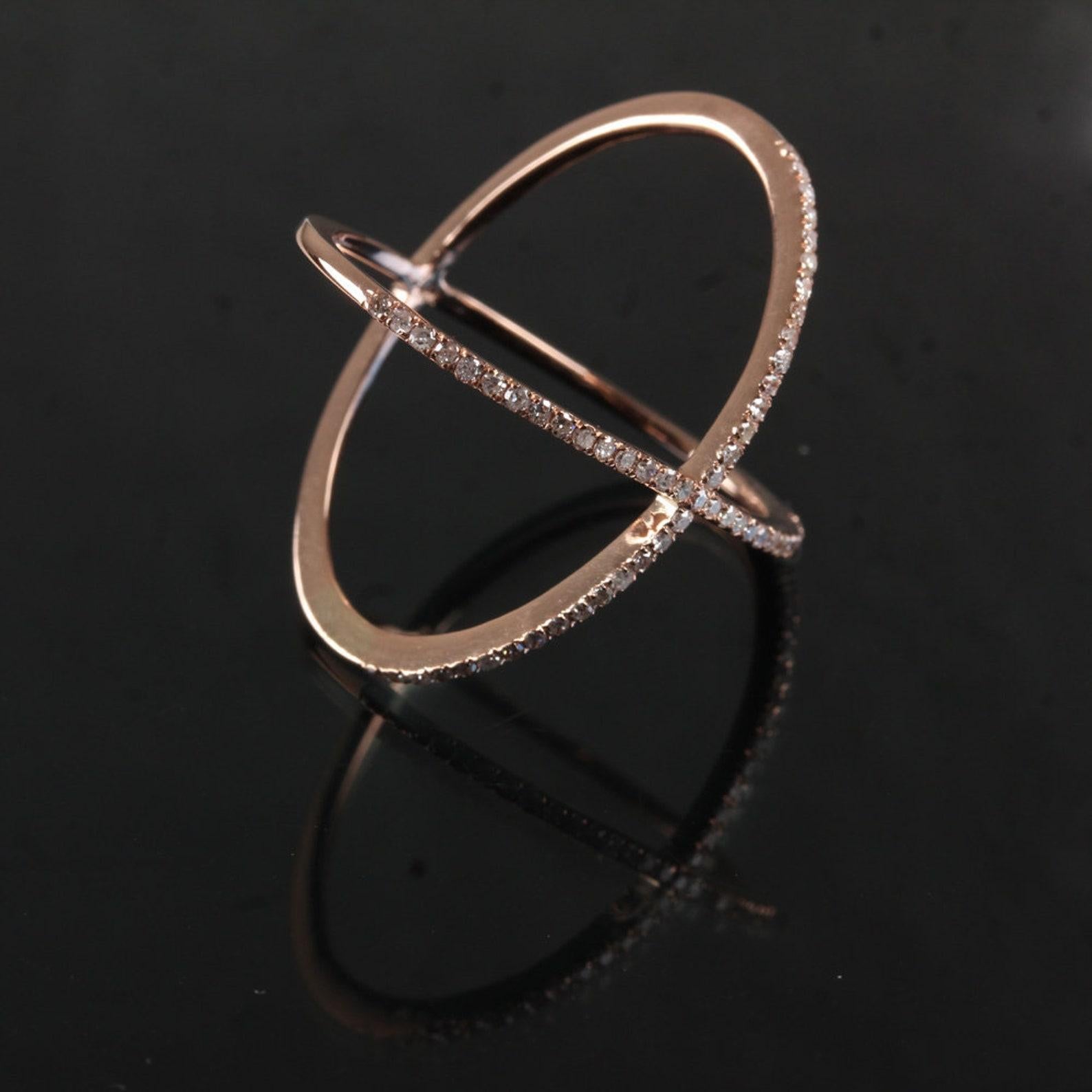 14k Gelbgold Kreuzring Natürlicher Pave Diamantring Einzigartiges Geschenk für Frauen. im Angebot 3