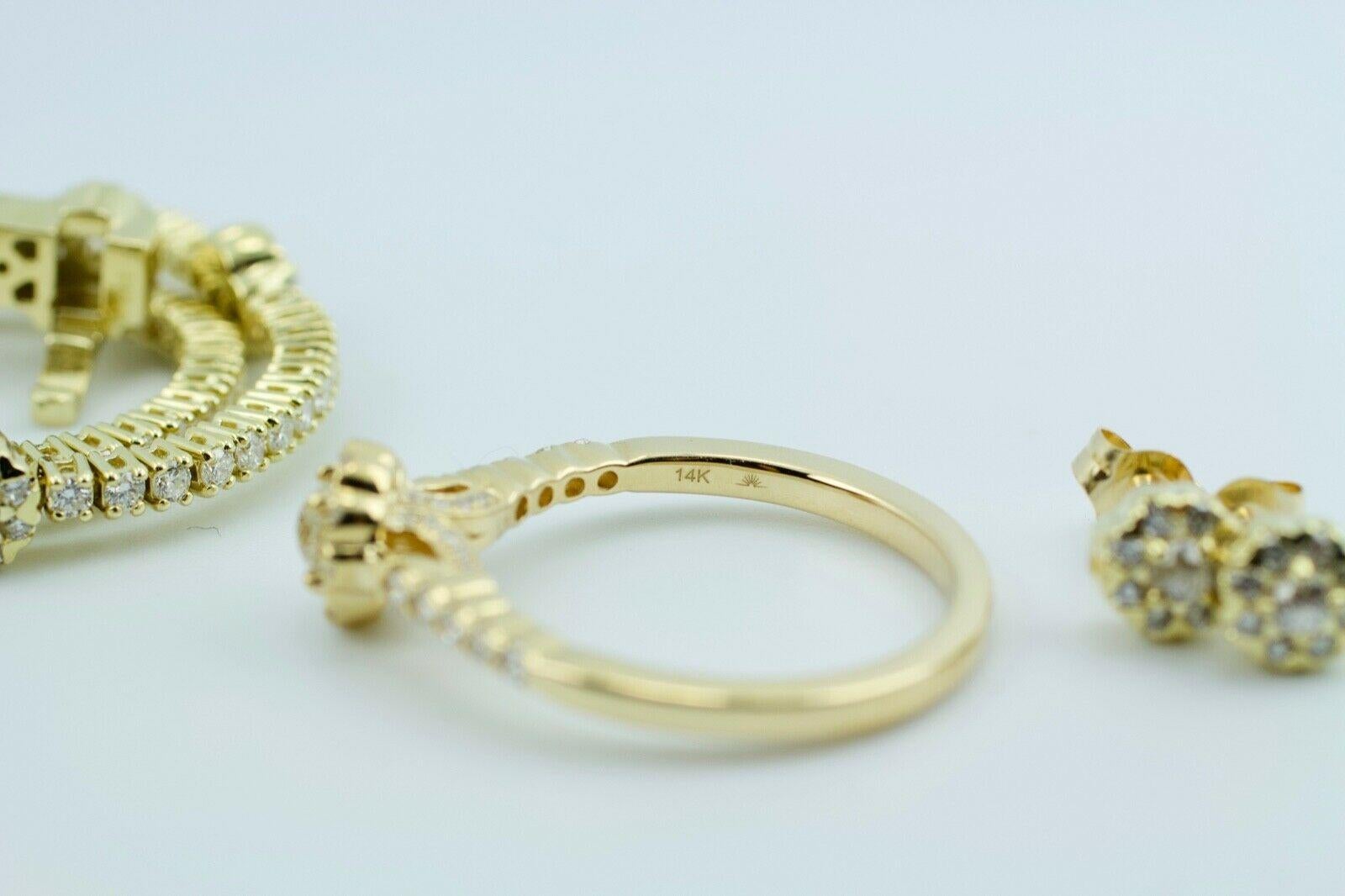 Round Cut 14 Karat Gold Crown of Light Diamond Set Including Bracelet Ring and Earrings