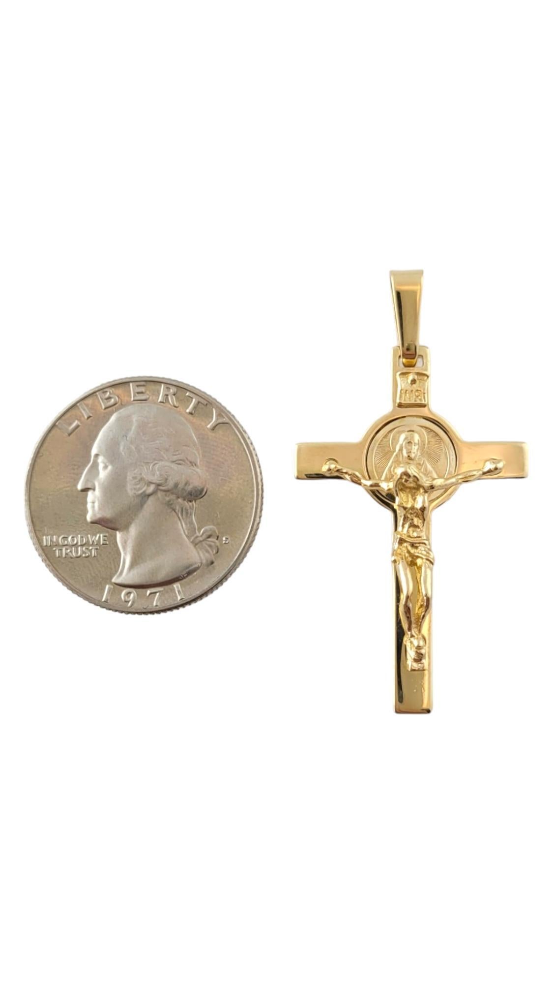 Pendentif Crucifix en or jaune 14K #16902 en vente 3