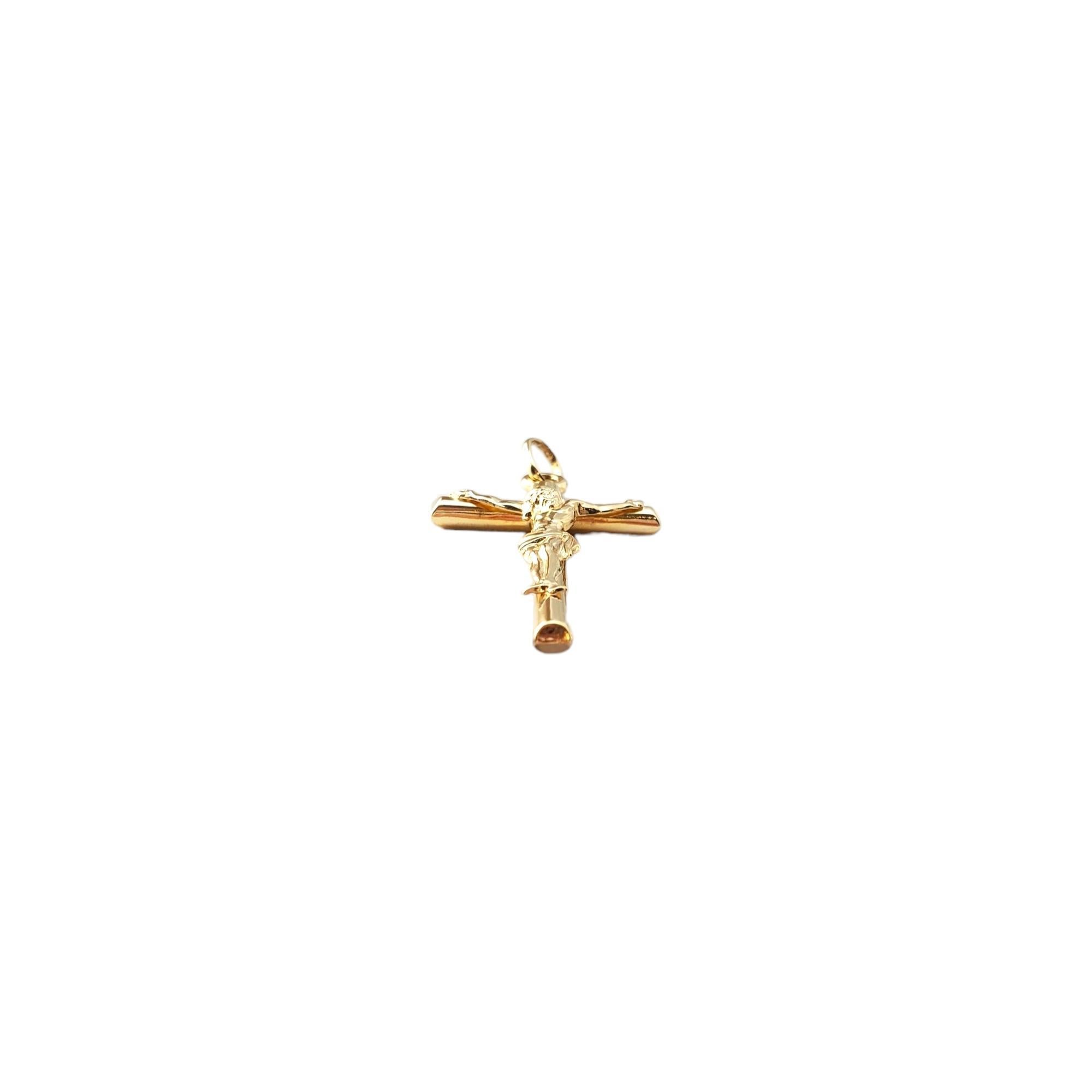 Women's 14K Yellow Gold Crucifix Pendant #18354 For Sale