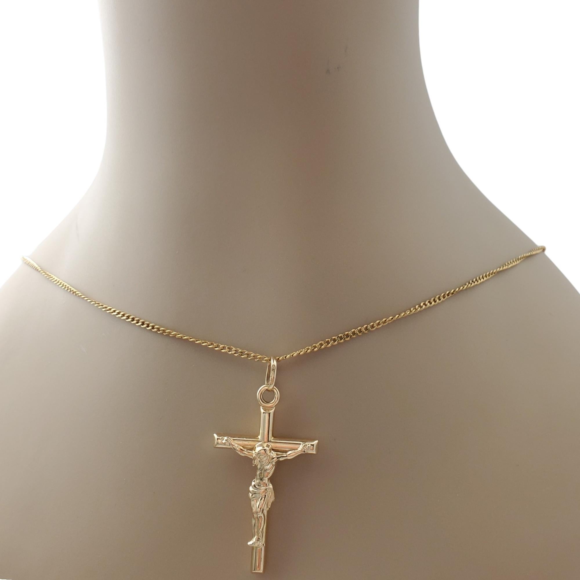 14K Yellow Gold Crucifix Pendant #18354 For Sale 4