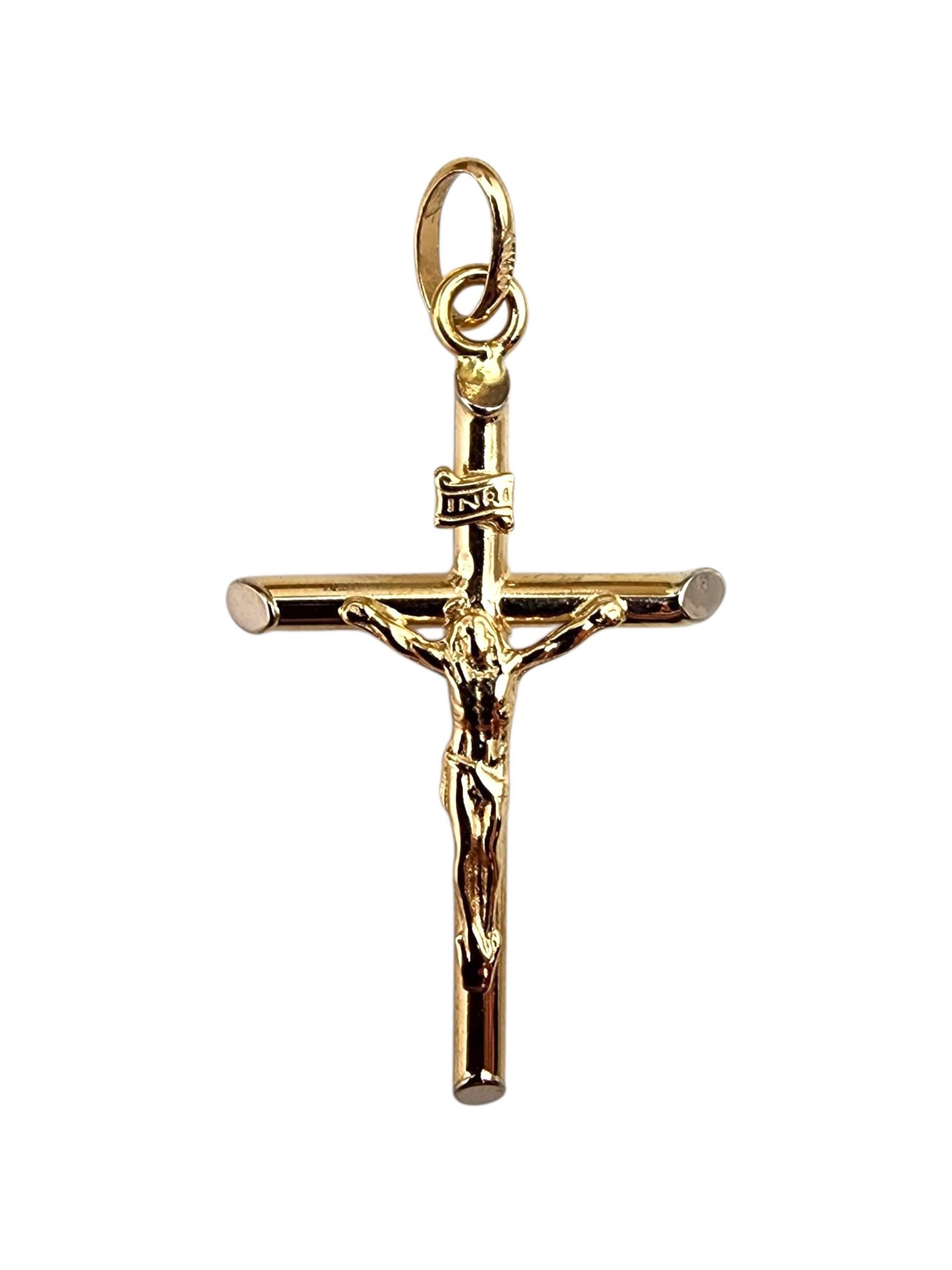 Pendentif Crucifix en or jaune 14K #22356