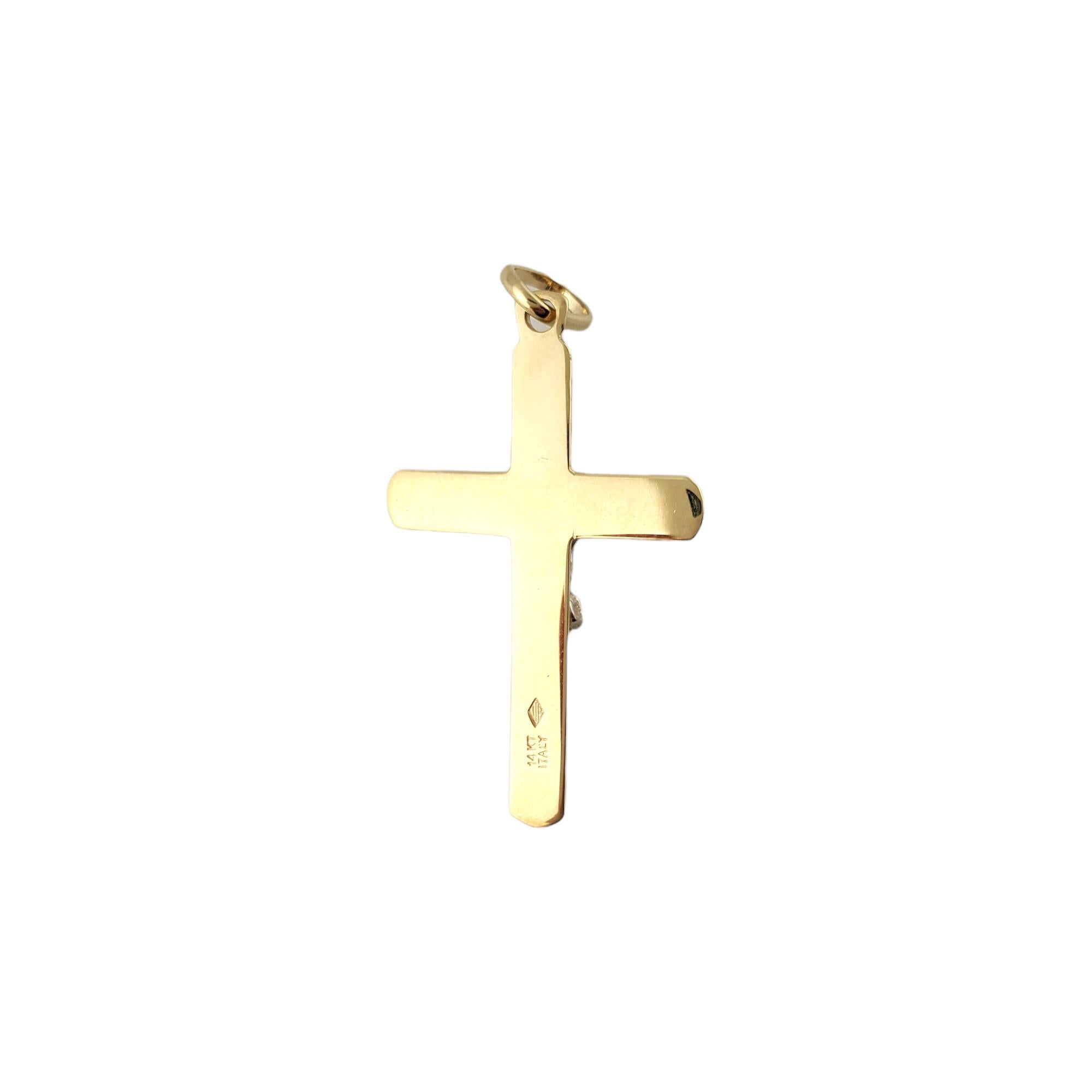 Vintage 14K Yellow Gold Crucifix Pendant

Beautiful crucifix pendant is crafted 14k yellow gold with stunning detail. 

Size: 36mm X 22mm

Weight: 4.0 g/ 2.5 dwt

Hallmark: 14k ITALY

Very good condition, professionally polished.

Will come packaged