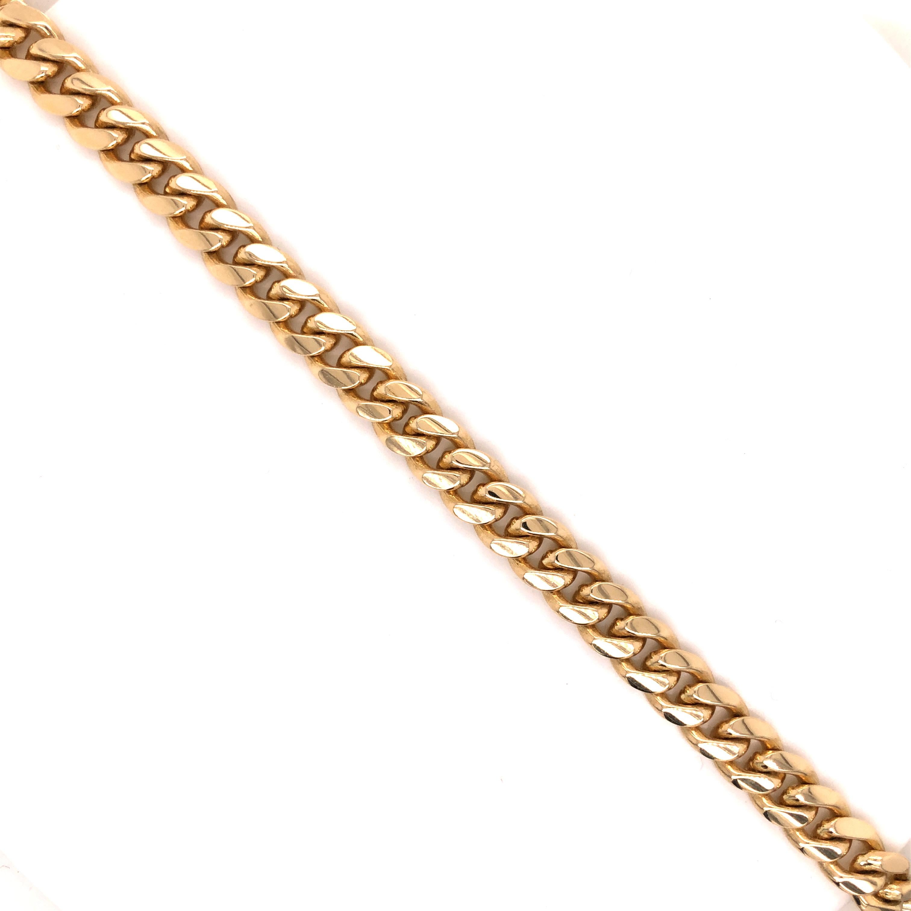 A Solid 14K Yellow Gold 8.5 mm Cuban Link Bracelet

Metal: 14K Yellow Gold

Size: 8