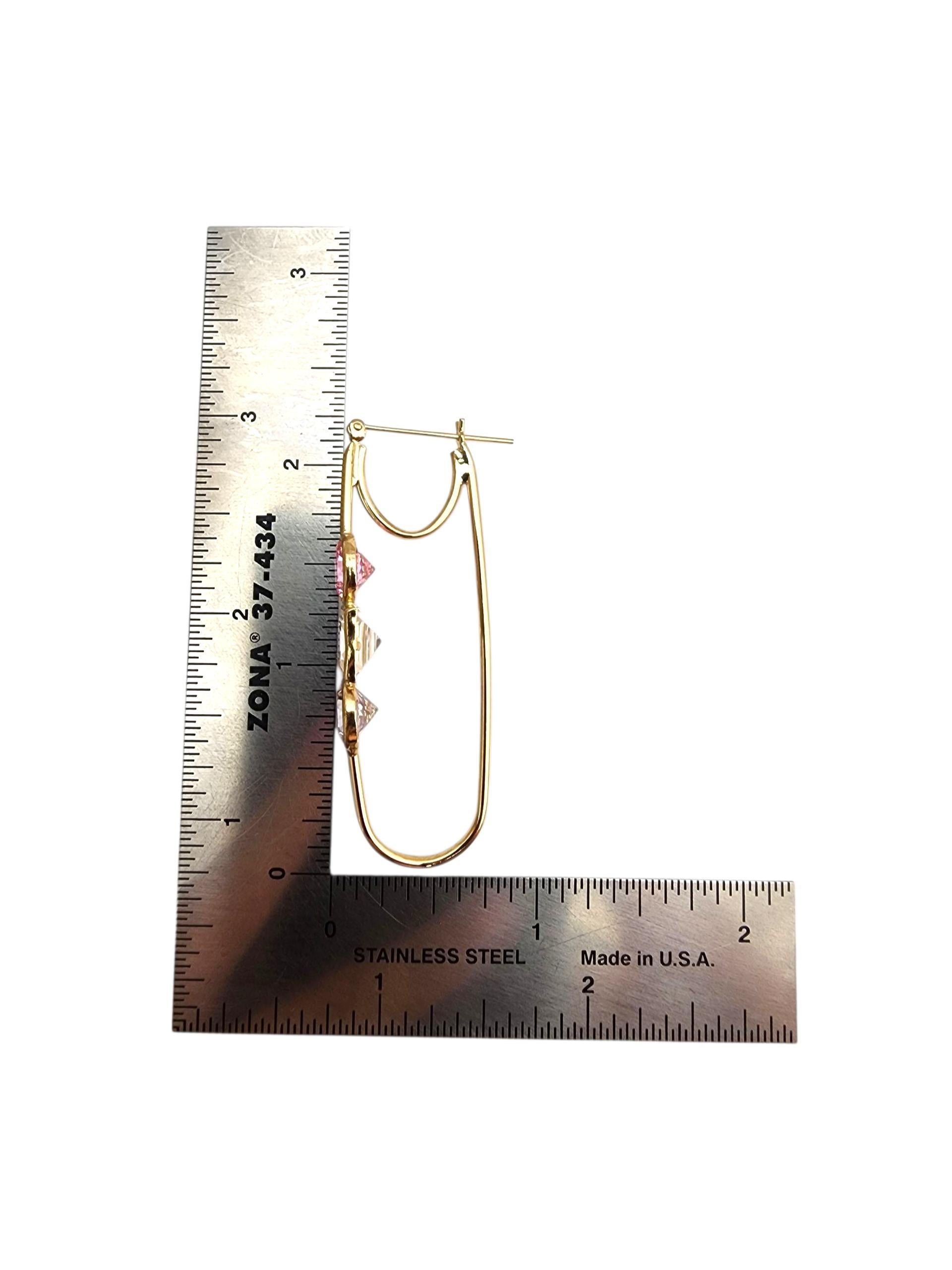 Pendientes de aro ovalados con circonita cúbica de oro amarillo de 14 quilates #22743 en venta 2