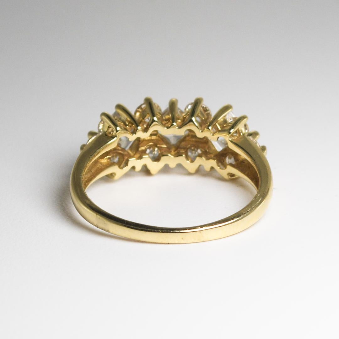 Bague en or jaune 14K à zircon cubique 3.8g Unisexe en vente