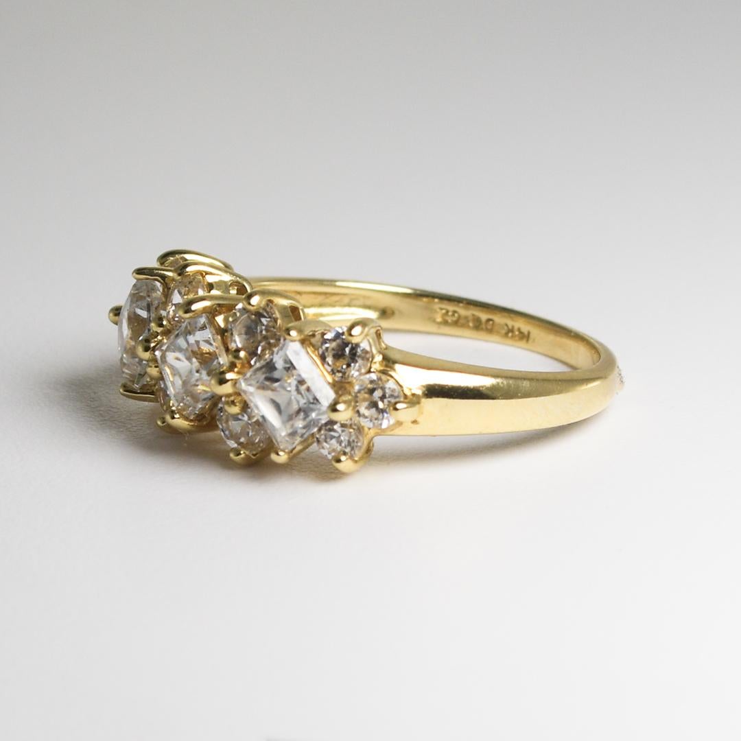 Bague en or jaune 14K à zircon cubique 3.8g en vente 2