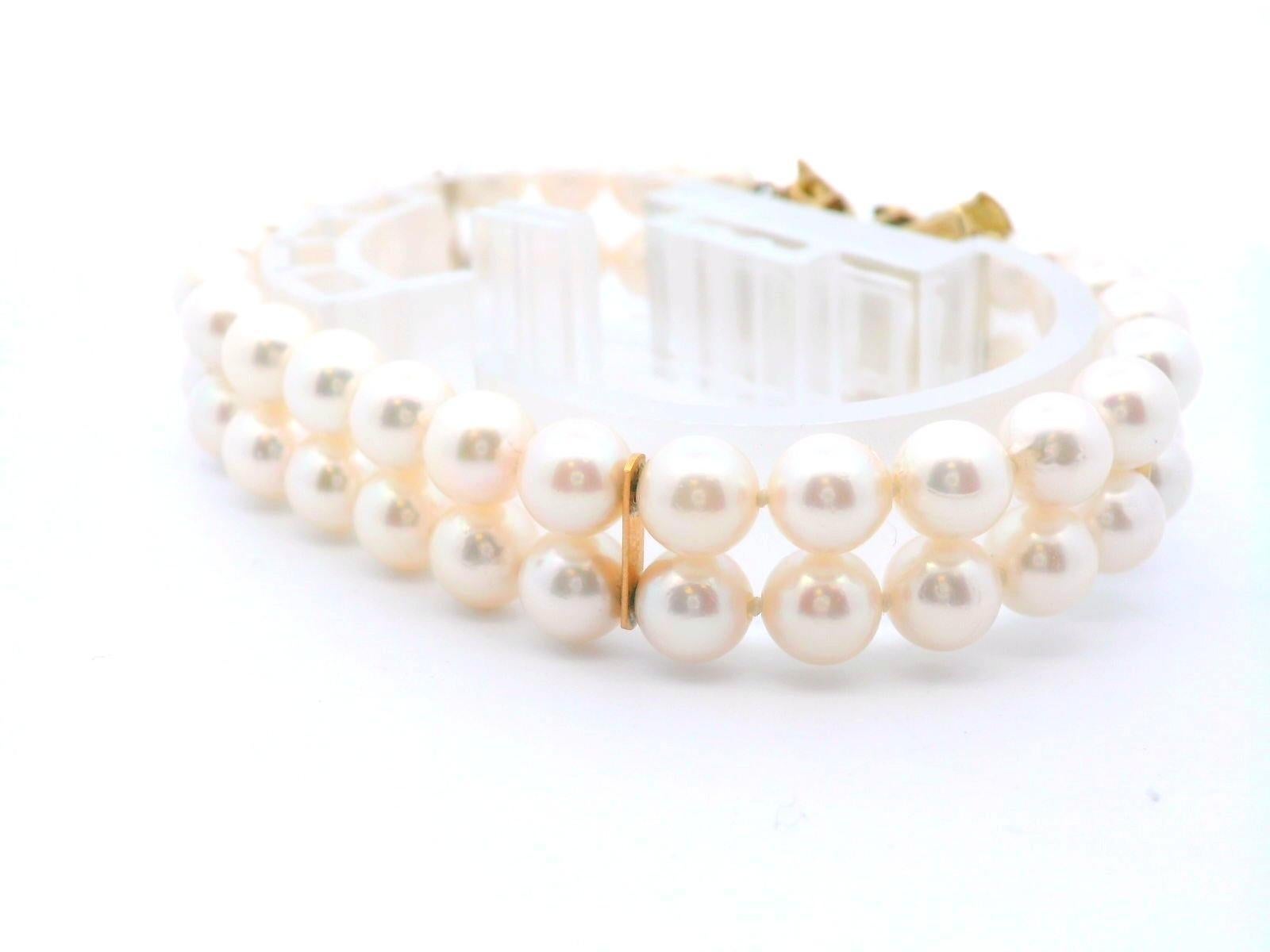Bracciale con doppio filo di perle coltivate in oro giallo 14k con chiusura a diamante In condizioni buone in vendita a Lexington, KY