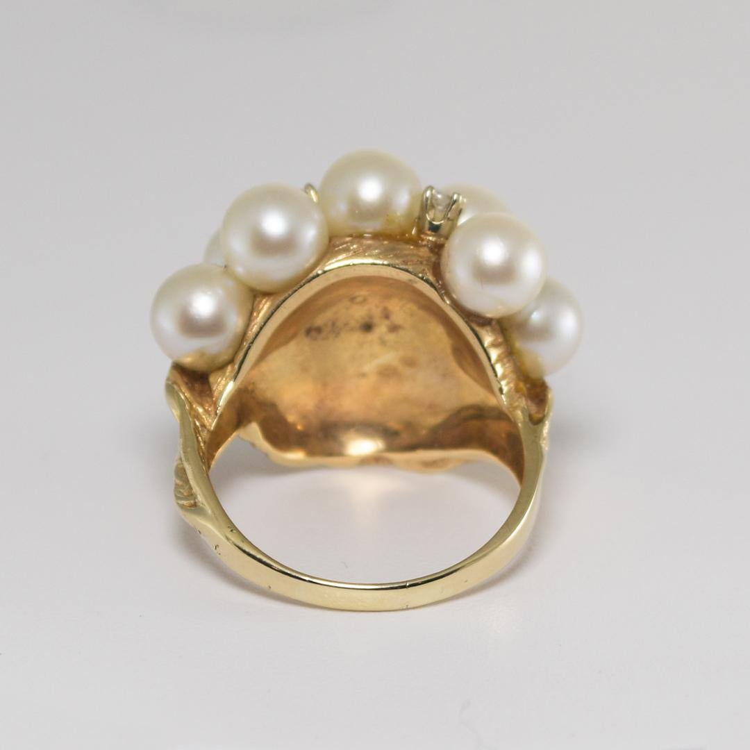 Bague en or jaune 14 carats, perle de culture et diamants Excellent état - En vente à Laguna Beach, CA