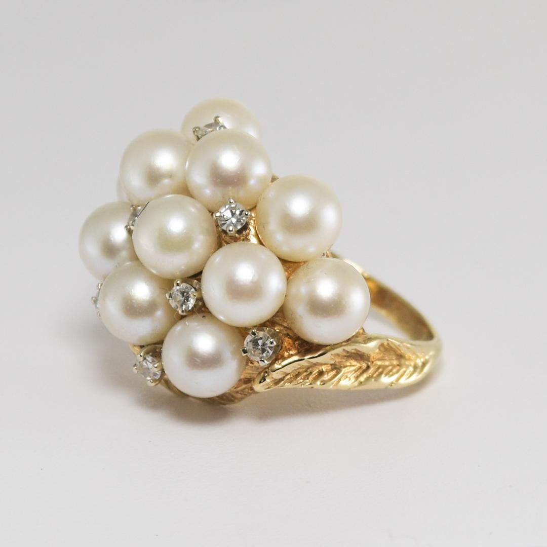 Bague en or jaune 14 carats, perle de culture et diamants en vente 1