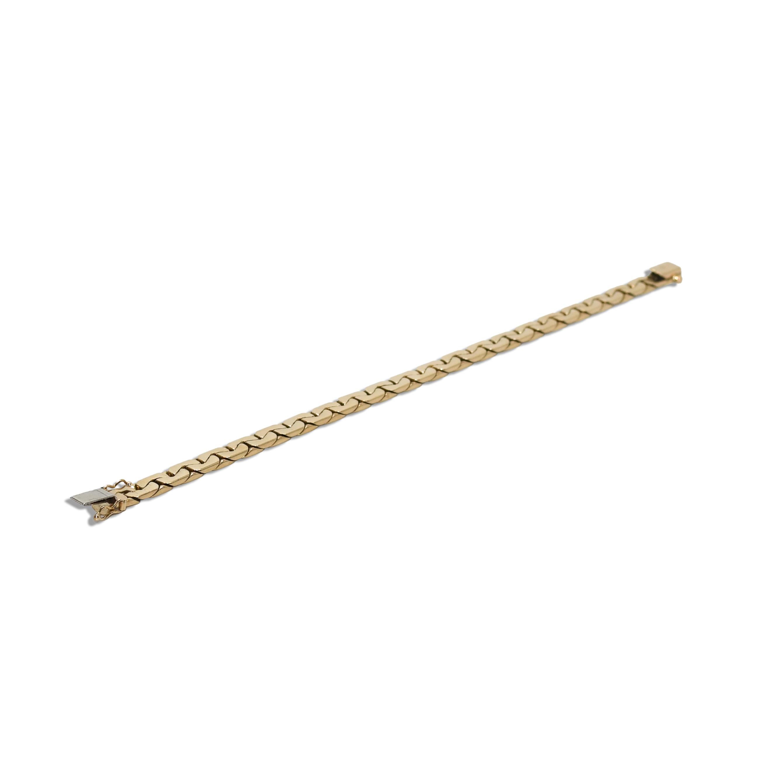 14K Yellow Gold Curb Link Bracelet For Sale 1