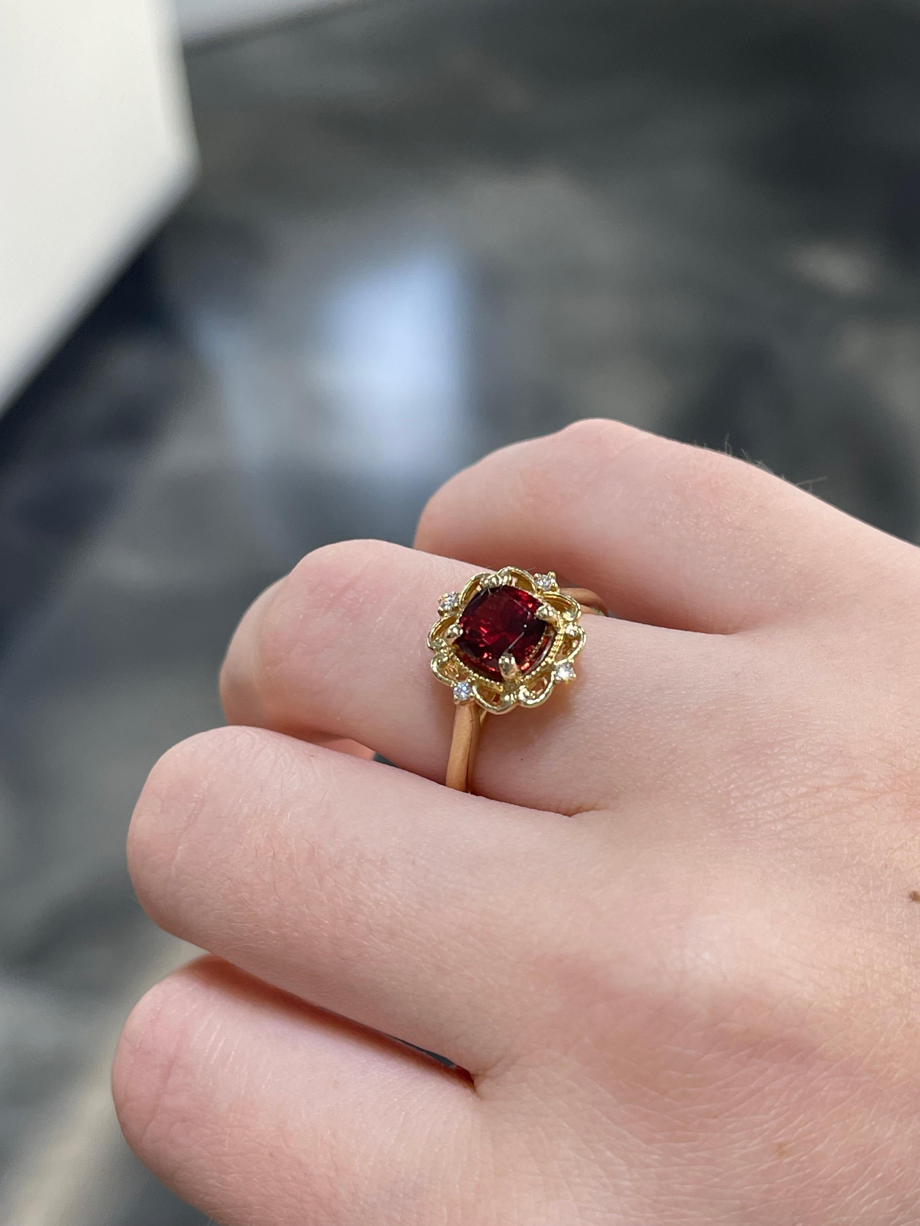 14K Yellow Gold Cushion 1.40 CTW Spinel with Diamonds  For Sale 1