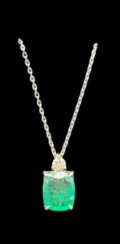 14K Yellow Gold, Cushion Cut Emerald w/ Diamond Setting Top