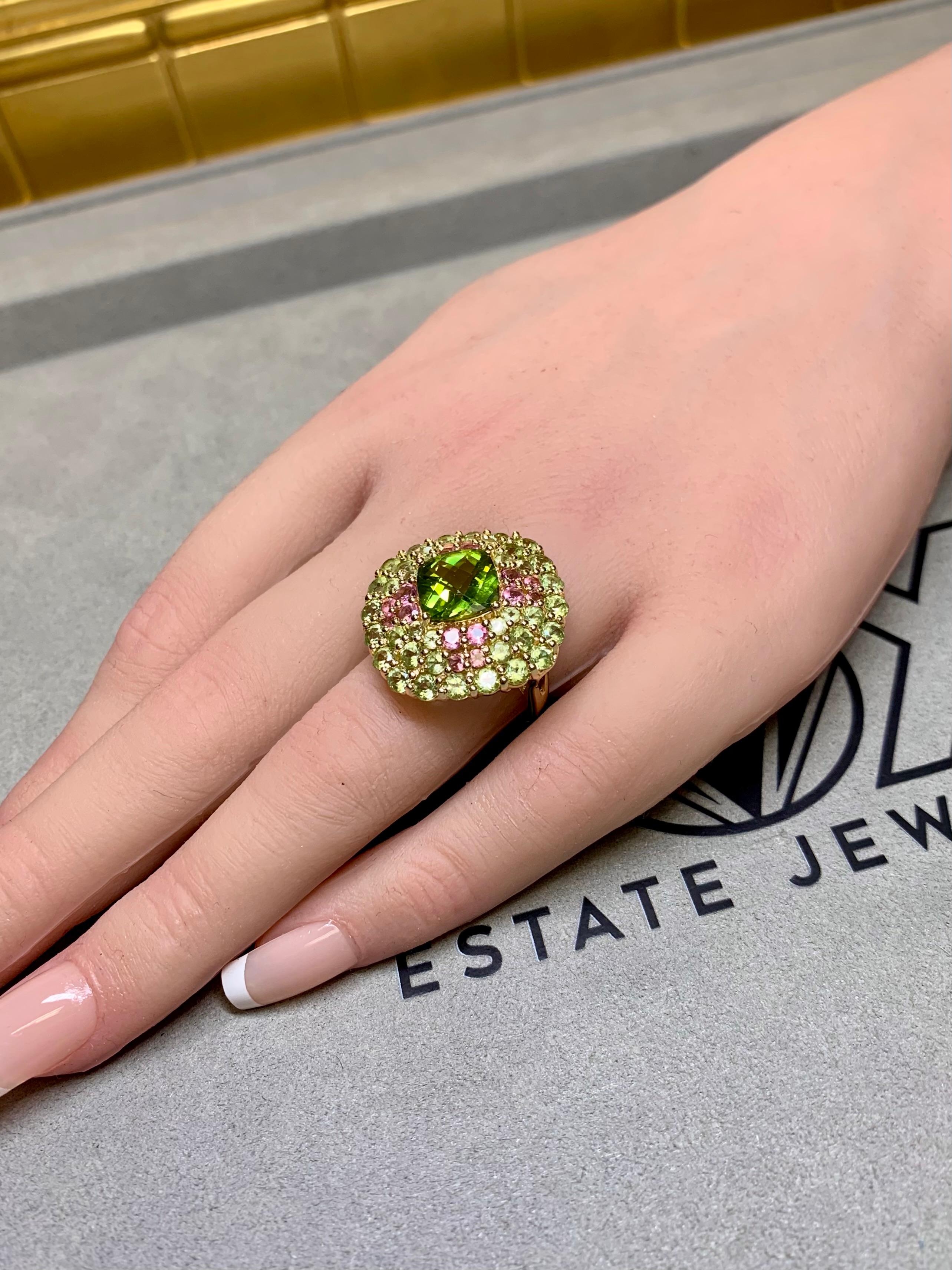 Women's or Men's 14K Yellow Gold Cushion Shaped Peridot Tourmaline Large Cocktail Ring Sz 7 For Sale