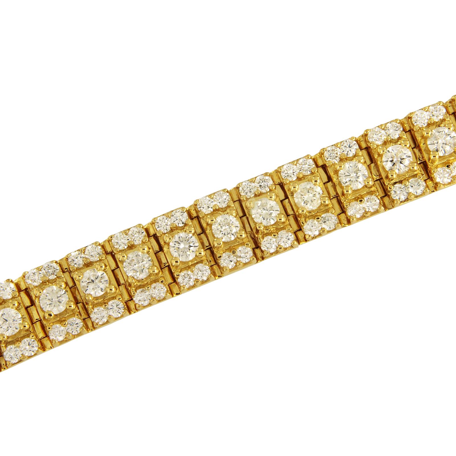 Bracelet fait sur mesure en or jaune 14 carats avec diamants en vente 1