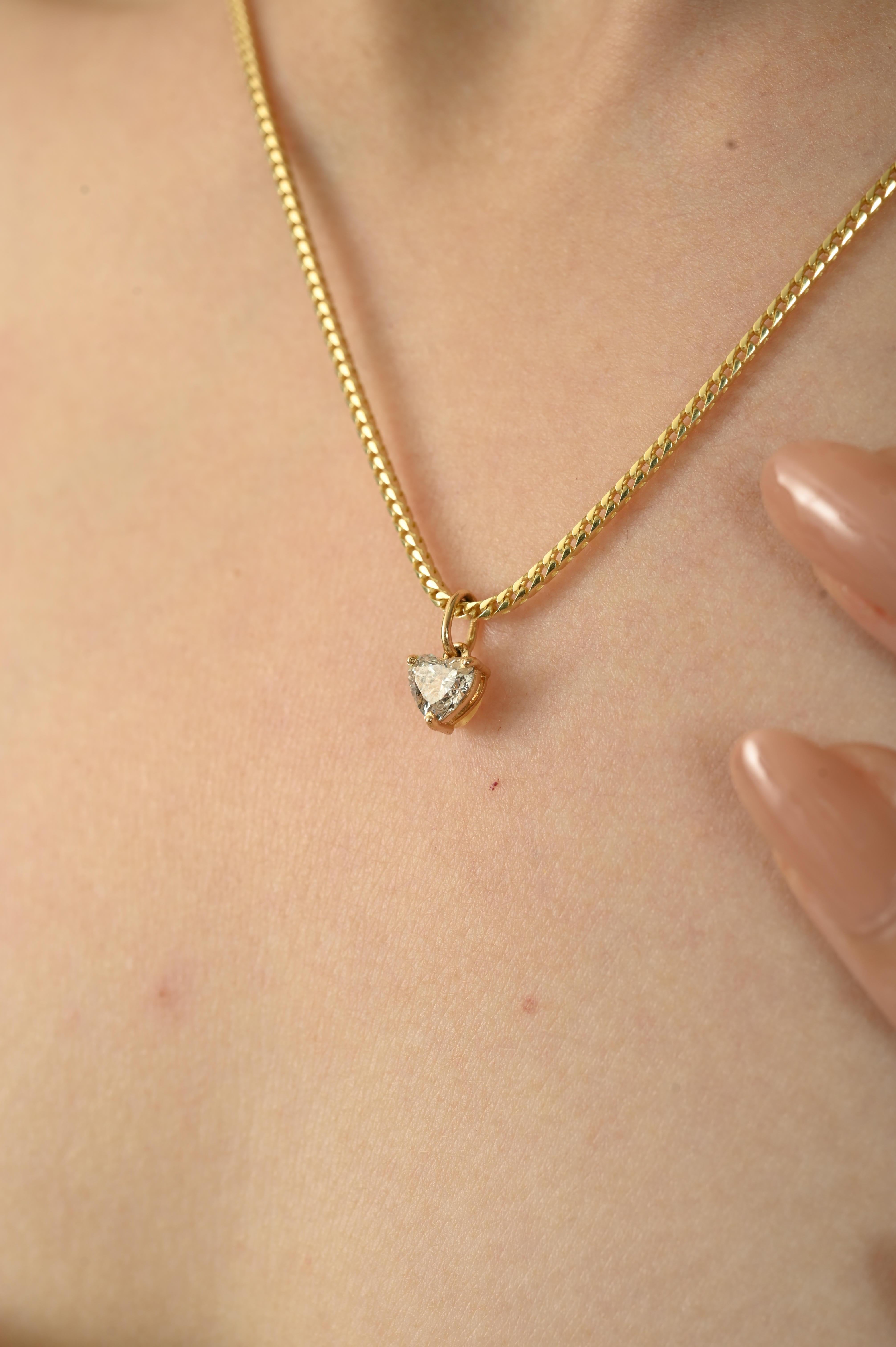 14K Gelbgold zierlicher Herz-Diamant-Anhänger Prong Set Elegantes Weihnachtsgeschenk (Herzschliff) im Angebot